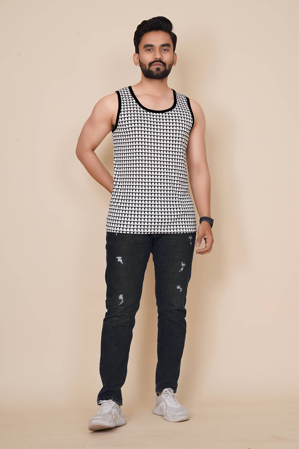 happy khajana Polyester Regular Fit Solid Sleeveless Men's T-Shirt - Black ( Pack of 1 ) happy khajana Polyester Regular Fit Solid Sleeveless Men's T-Shirt - Black ( Pack of 1 )