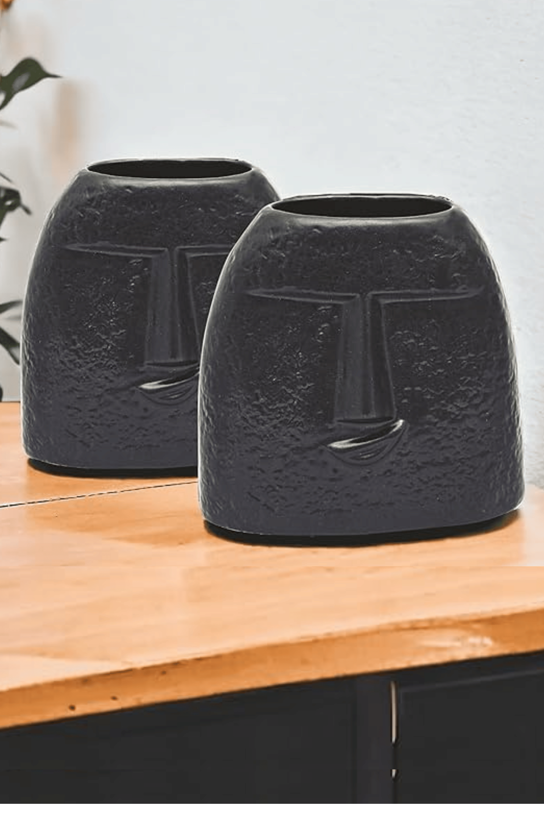     			Malaikah Ceramic Table Vase 12 cms - Pack of 2