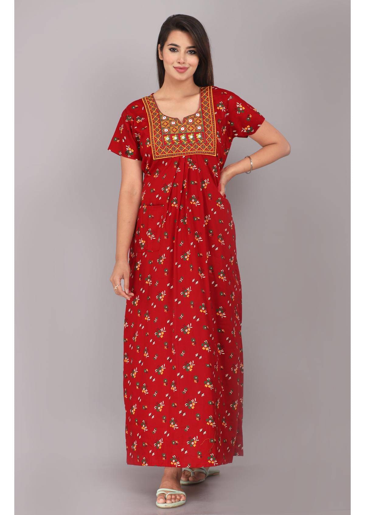     			Shri Krishna Fabric Maroon Cotton Women's Nightwear Nighty & Night Gowns ( Pack of 1 )