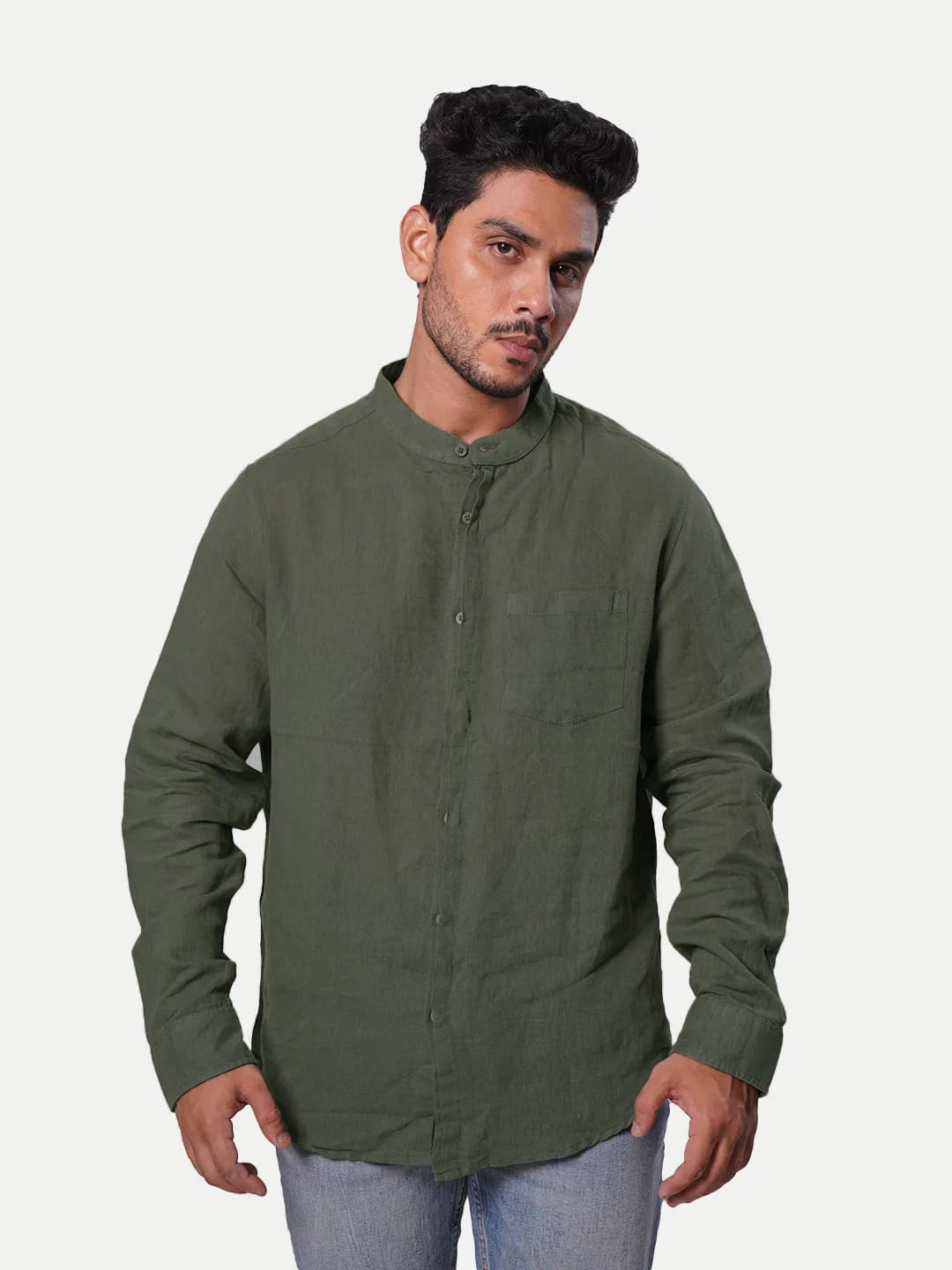 Radprix Cotton Blend Regular Fit Solids Full Sleeves Men's Casual Shirt - Green ( Pack of 1 ) Radprix Cotton Blend Regular Fit Solids Full Sleeves Men's Casual Shirt - Green ( Pack of 1 )