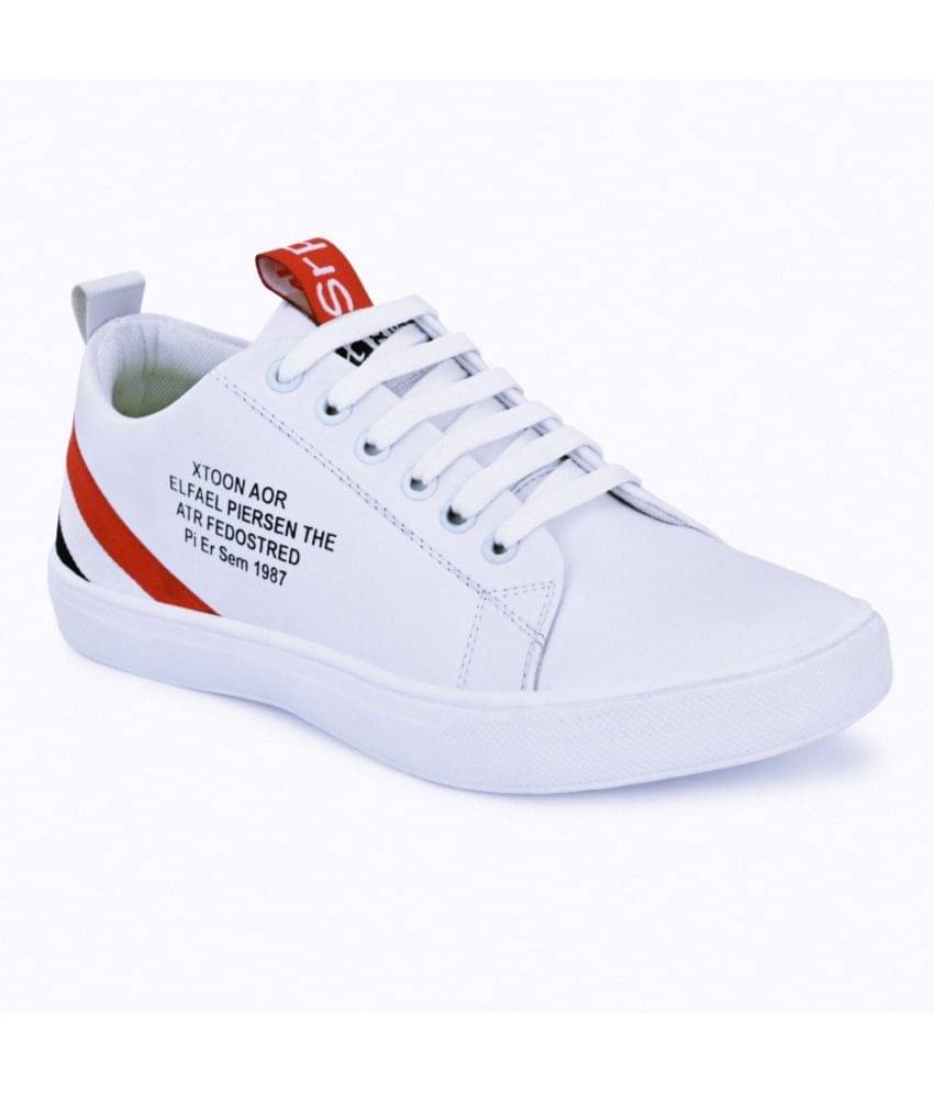 Xtoon White Men's Outdoor Shoes - Image 3