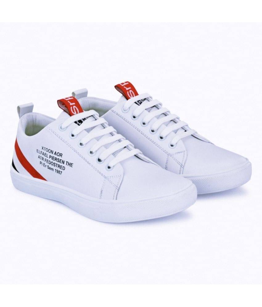 Xtoon White Men's Outdoor Shoes - Image 4