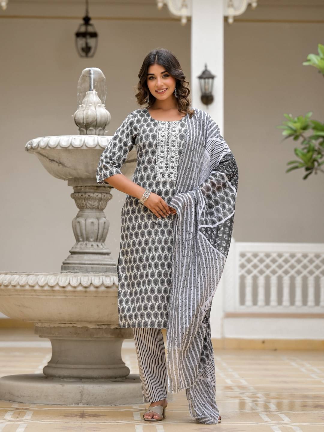 Juniper Cotton Printed Kurti With Pants Women's Stitched Salwar Suit - Light Grey ( Pack of 1 ) Juniper Cotton Printed Kurti With Pants Women's Stitched Salwar Suit - Light Grey ( Pack of 1 )