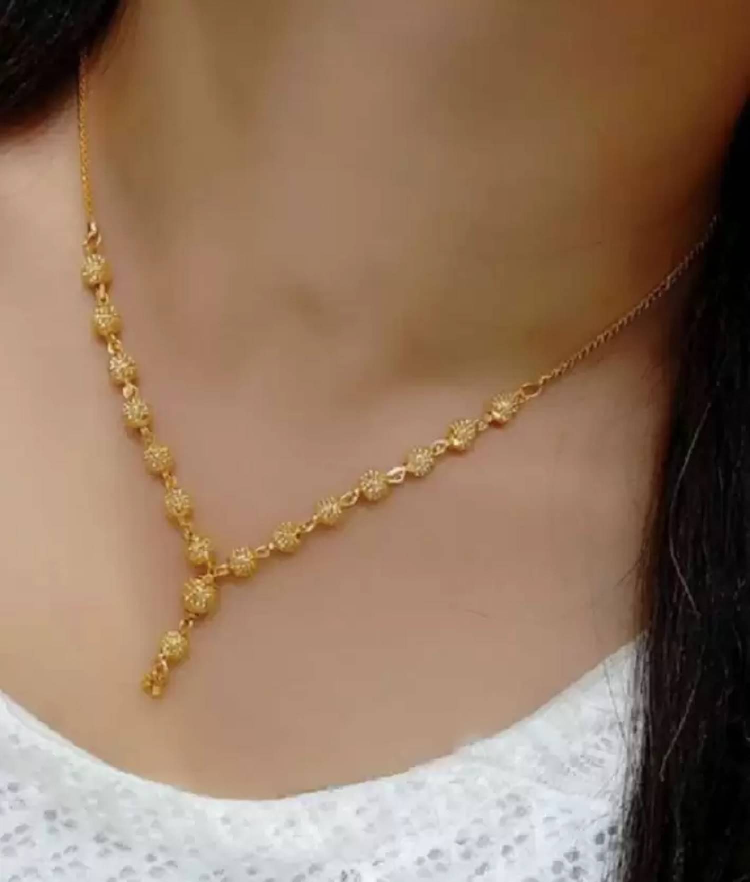     			SONI DESIGNS Gold Plated Chain ( Set of 1 )