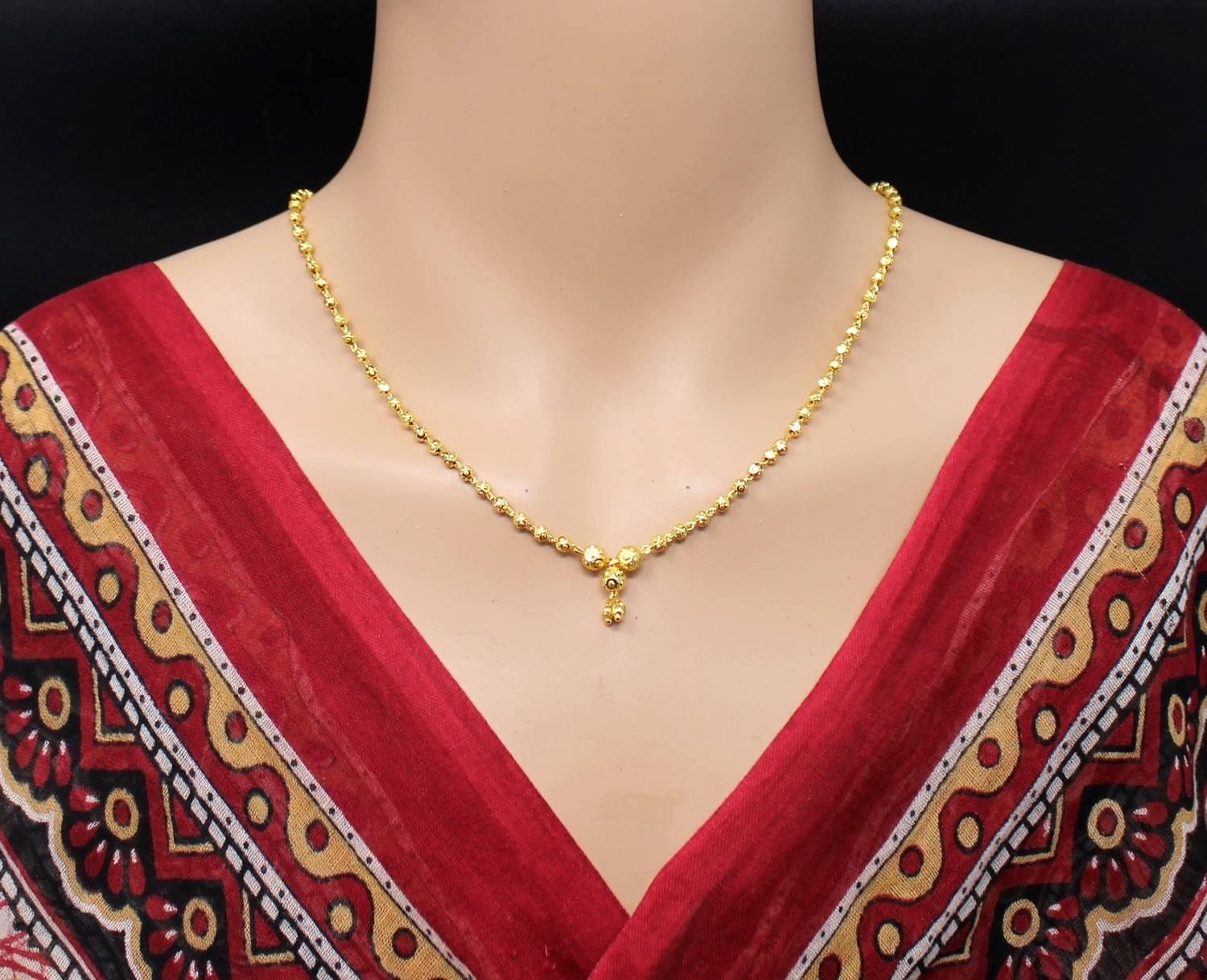     			SONI DESIGNS Gold Plated Chain ( Set of 1 )