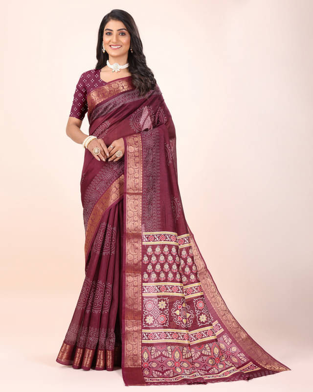 Sanjana Silk Silk Blend Printed Saree With Unstitched Blouse Piece ( Maroon ) Sanjana Silk Silk Blend Printed Saree With Unstitched Blouse Piece ( Maroon )