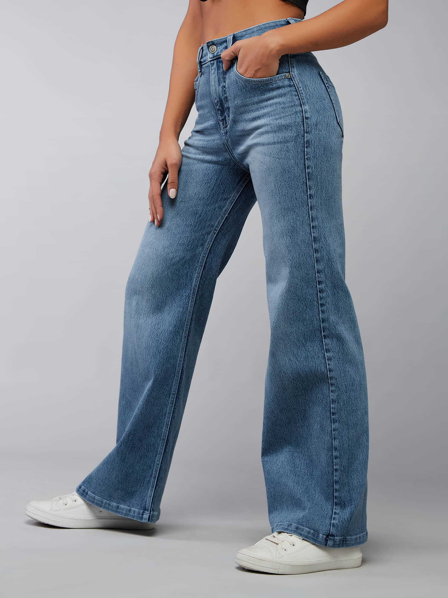 Dolce Crudo - Light Blue Denim Wide Leg Women's Jeans ( Pack of 1 ) - Jeans | Buy online on ZillyBuy