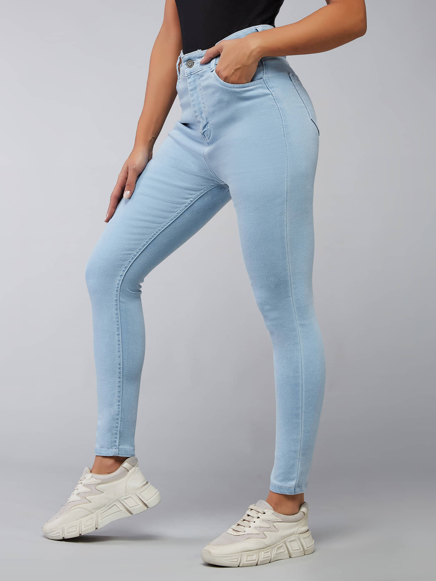     			Dolce Crudo - Light Blue Denim Skinny Fit Women's Jeans ( Pack of 1 )
