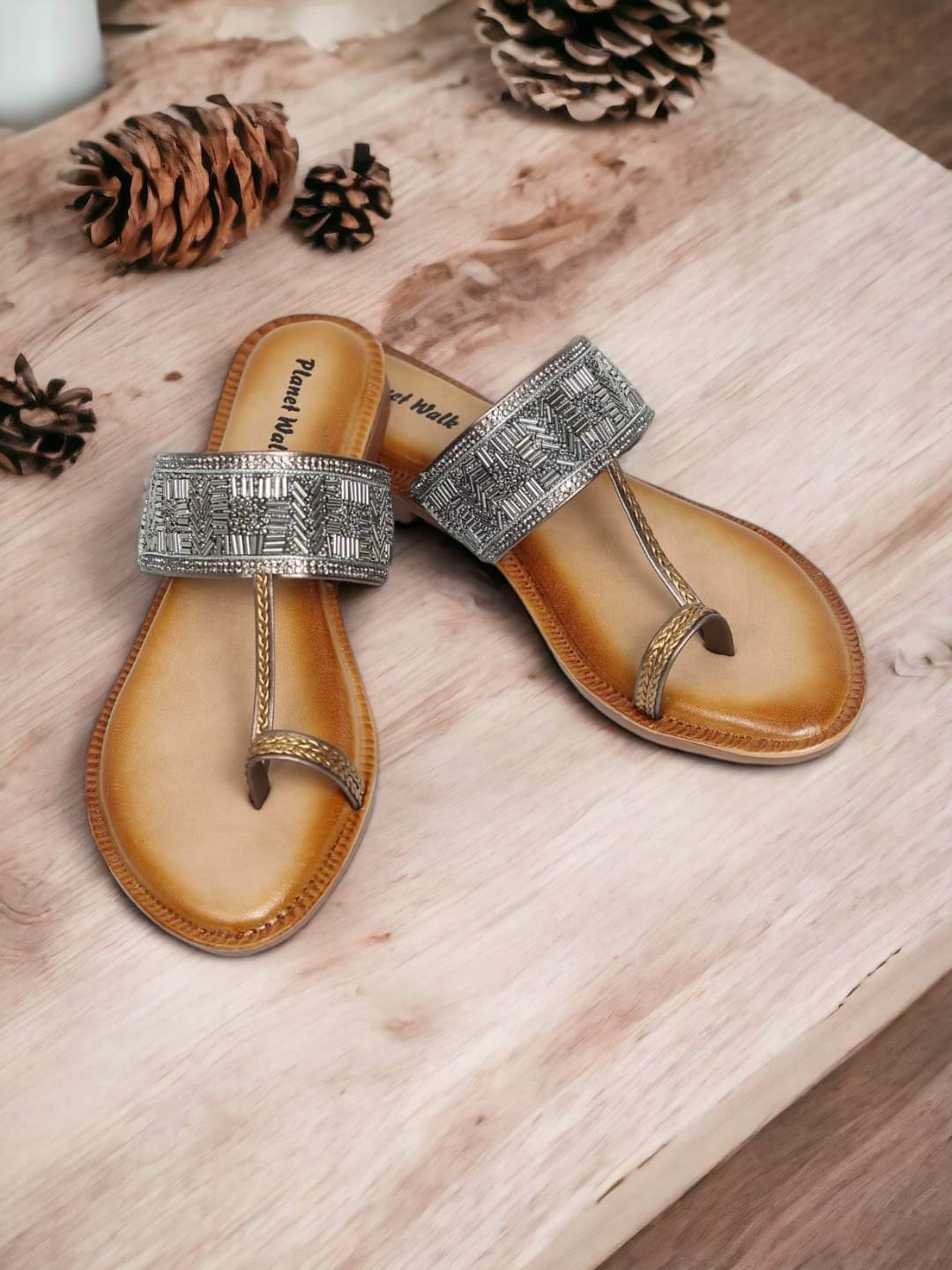     			PLANET WALK Gray Women's Flats