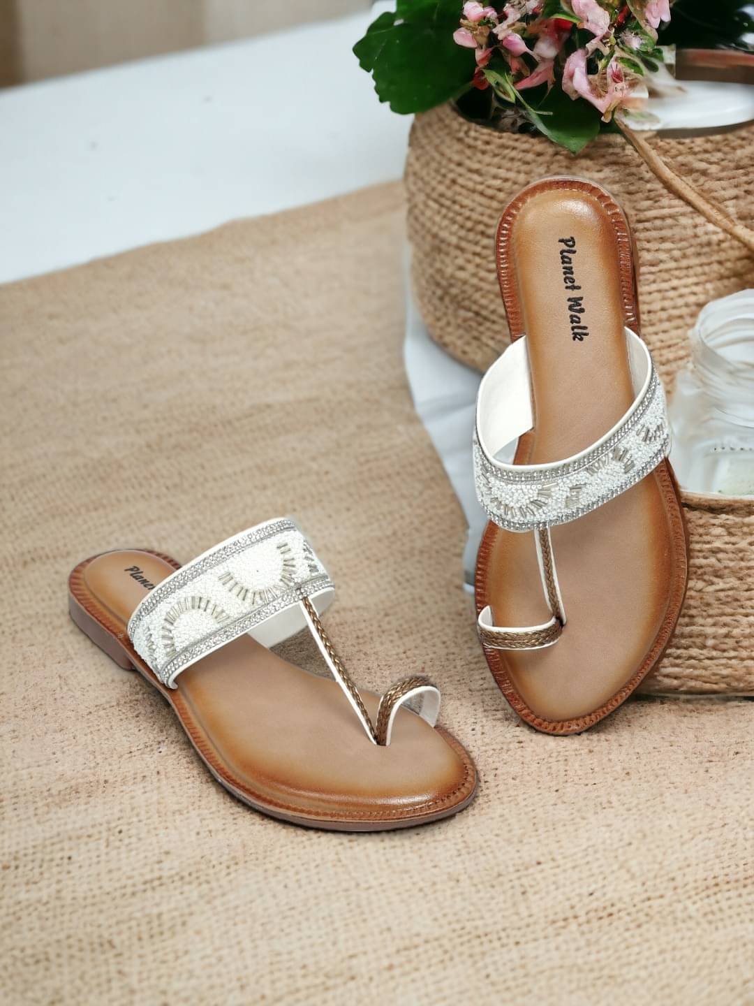 PLANET WALK White Women's Flats     			PLANET WALK White Women's Flats