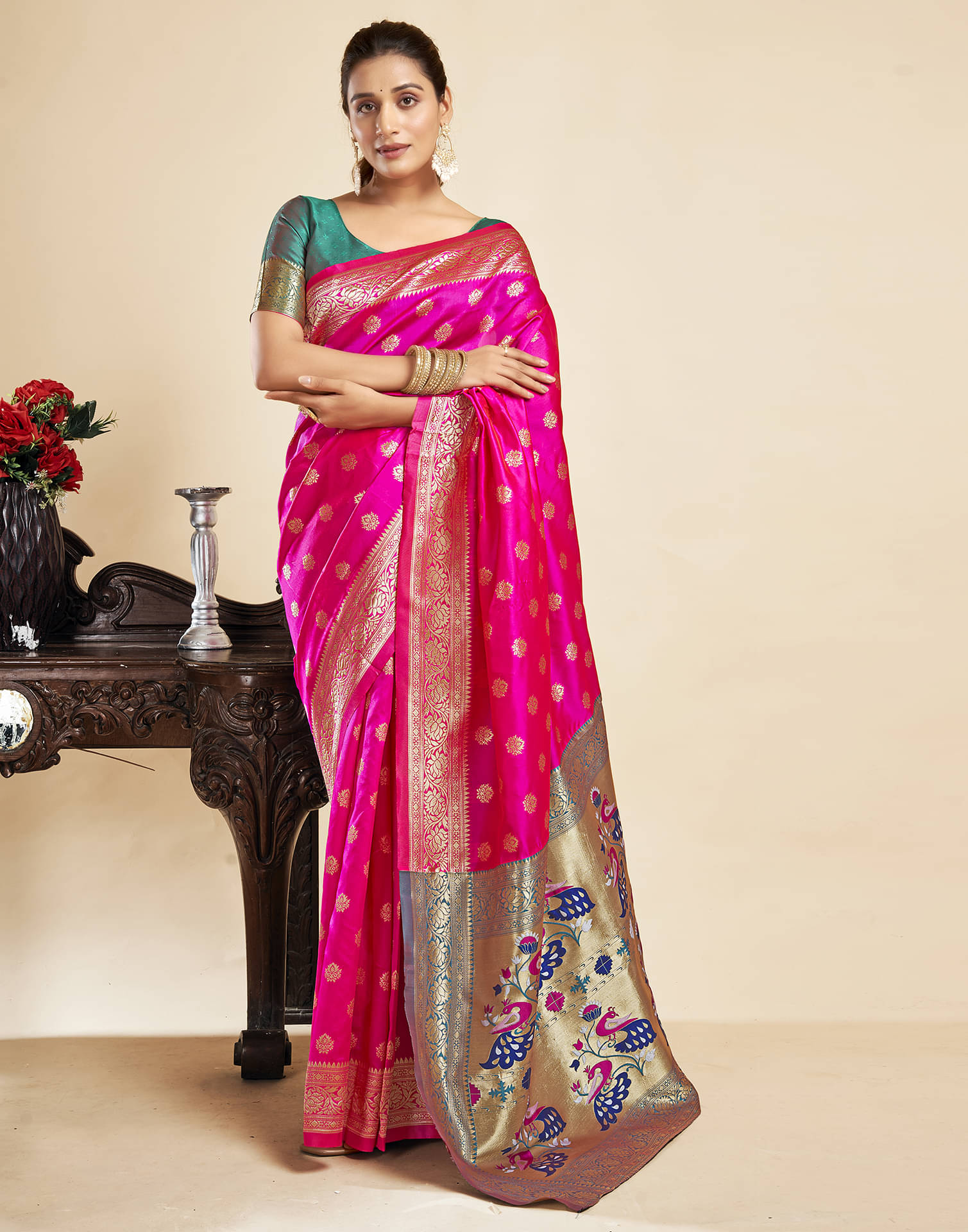     			Samah Silk Blend Printed Saree With Unstitched Blouse Piece ( Magenta )