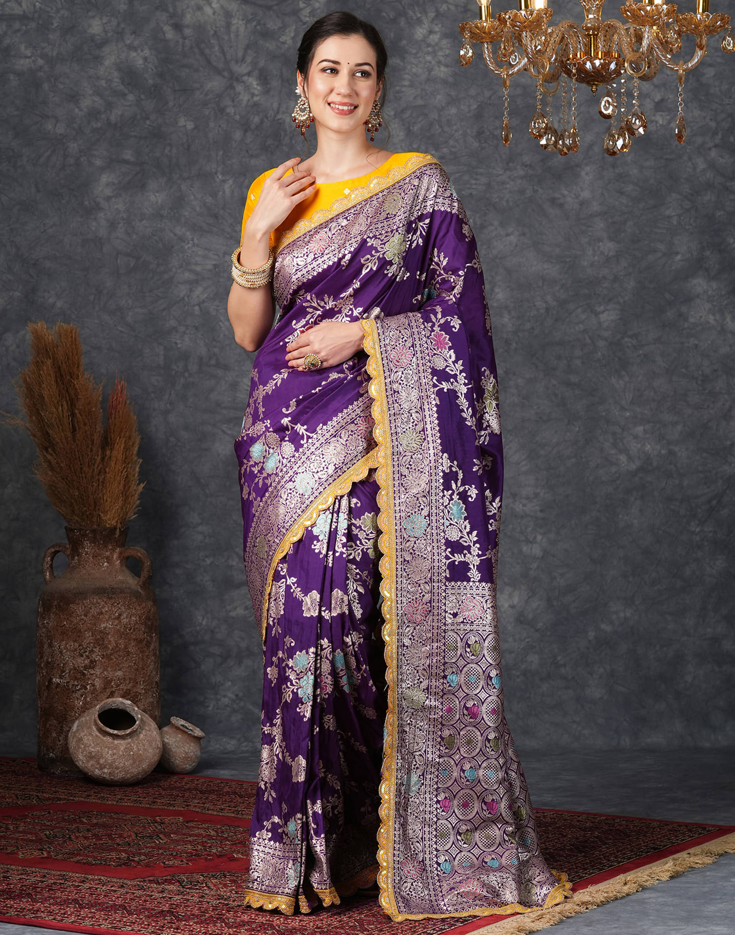     			Satrani Silk Blend Embellished Saree With Unstitched Blouse Piece ( Lavender )