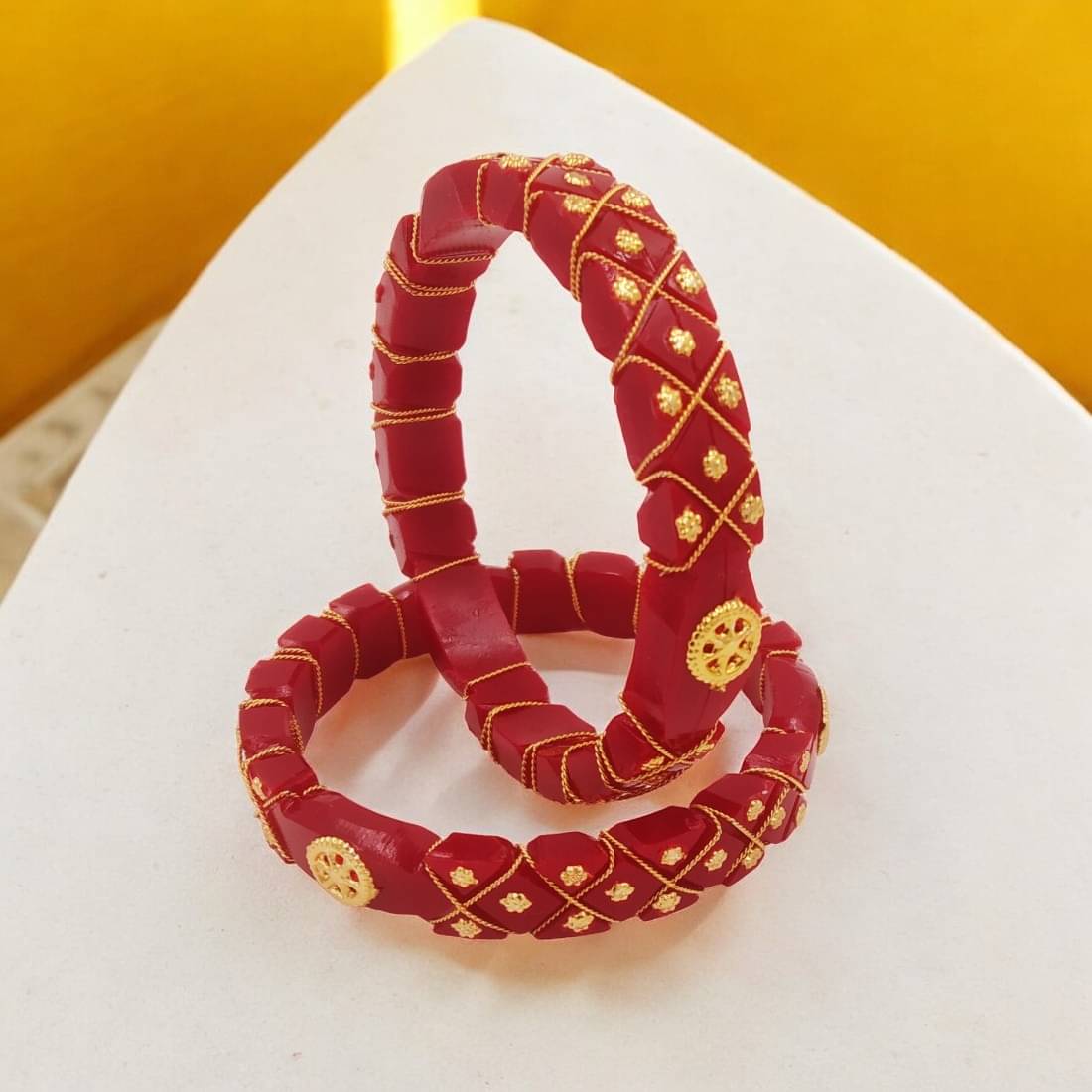 TANVI J Red Bangle ( Pack of 2 ) TANVI J Red Bangle ( Pack of 2 )