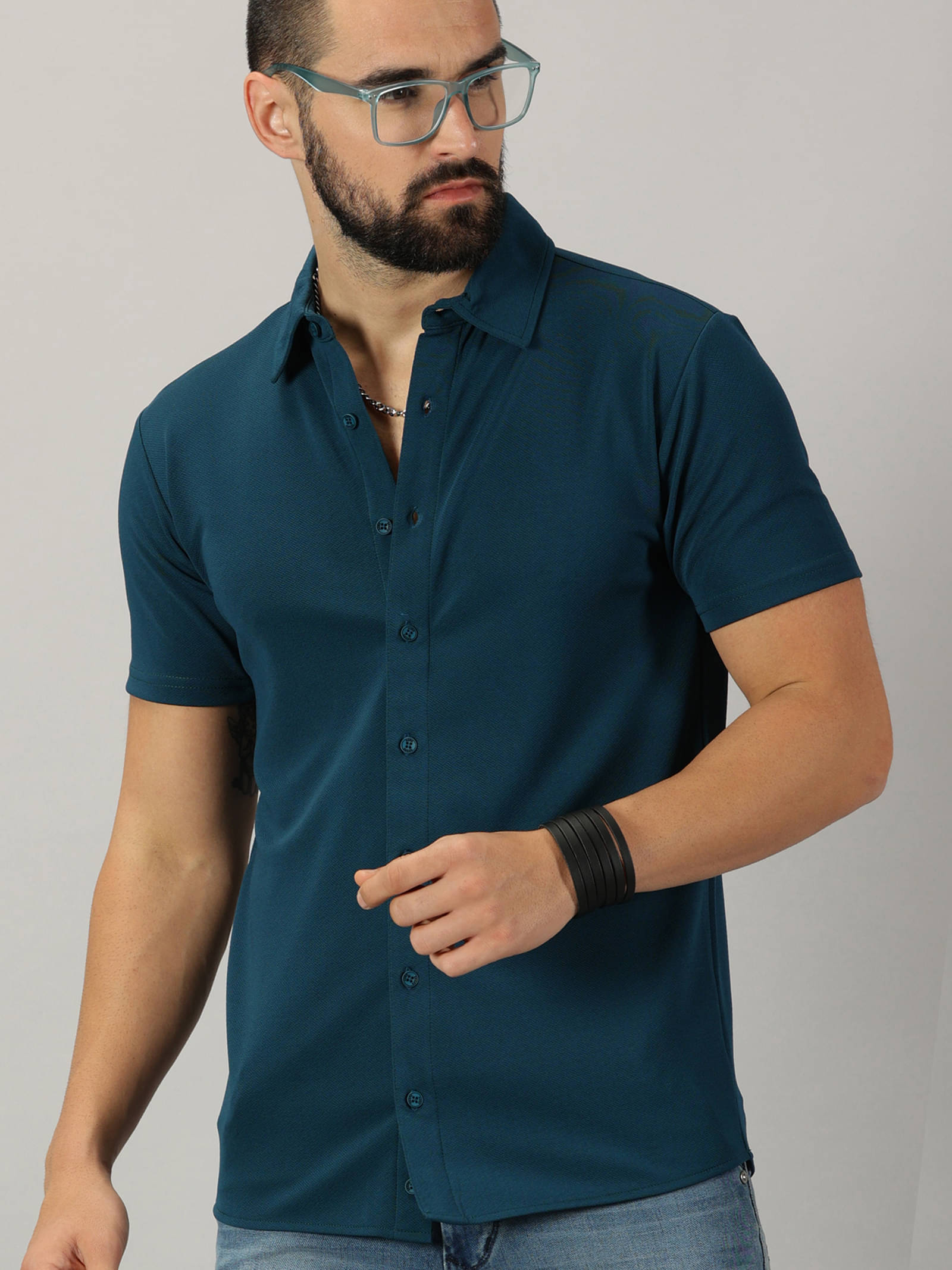     			GESPO Cotton Blend Regular Fit Solids Half Sleeves Men's Casual Shirt - Blue ( Pack of 1 )