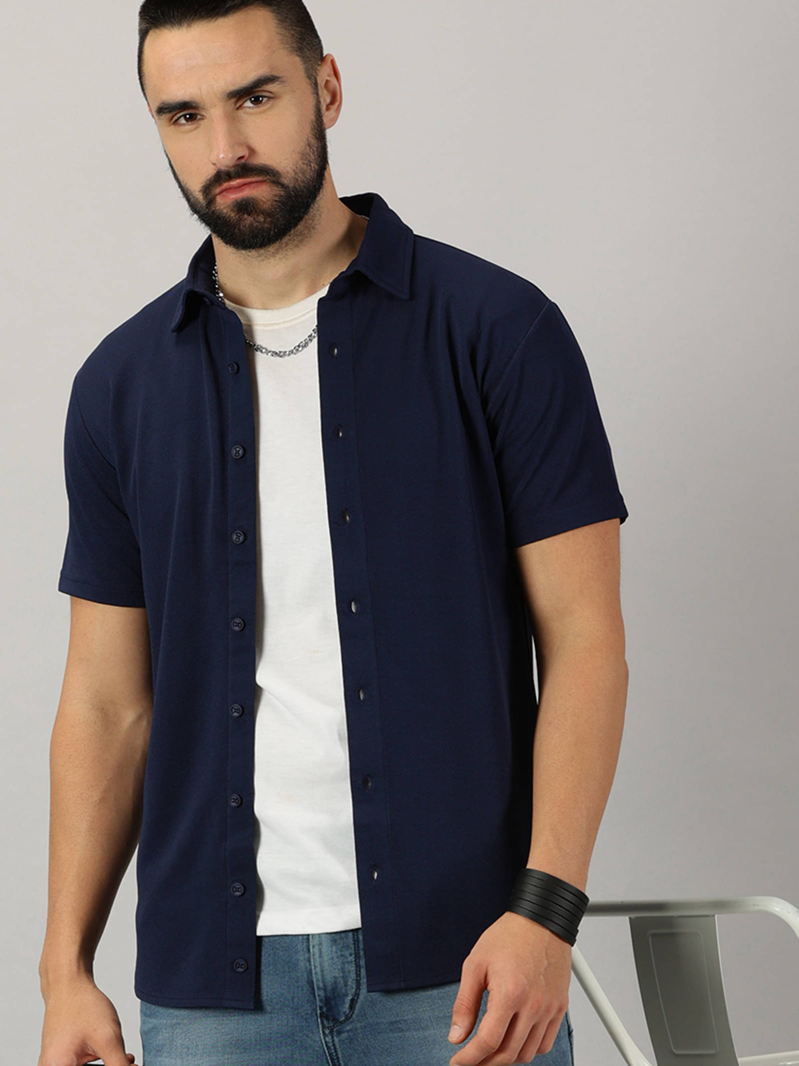     			GESPO Cotton Blend Regular Fit Solids Half Sleeves Men's Casual Shirt - Navy ( Pack of 1 )