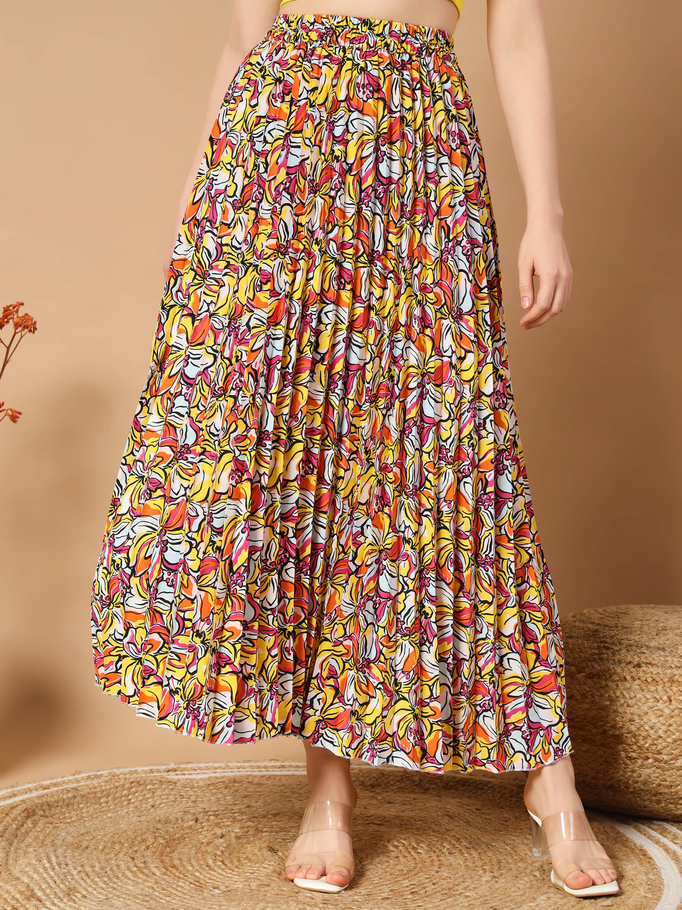 ZWERLON Yellow Crepe Women's Flared Skirt ( Pack of 1 ) ZWERLON Yellow Crepe Women's Flared Skirt ( Pack of 1 )