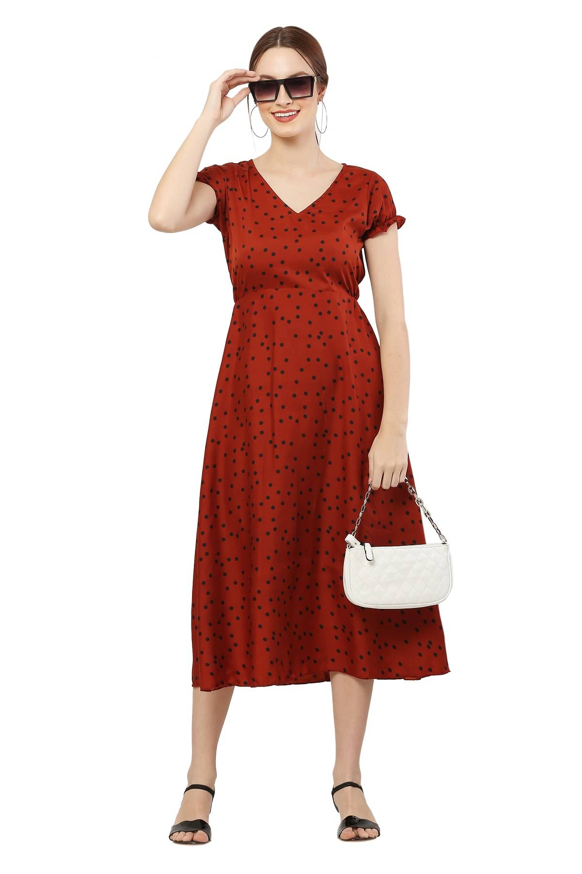 READYON Women Crepe Printed Fit & Flare Dress ( Maroon ) READYON Women Crepe Printed Fit & Flare Dress ( Maroon )