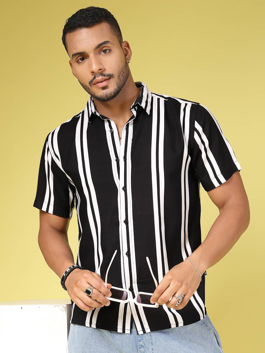     			Rigo Rayon Slim Fit Striped Half Sleeves Men's Casual Shirt - Black ( Pack of 1 )
