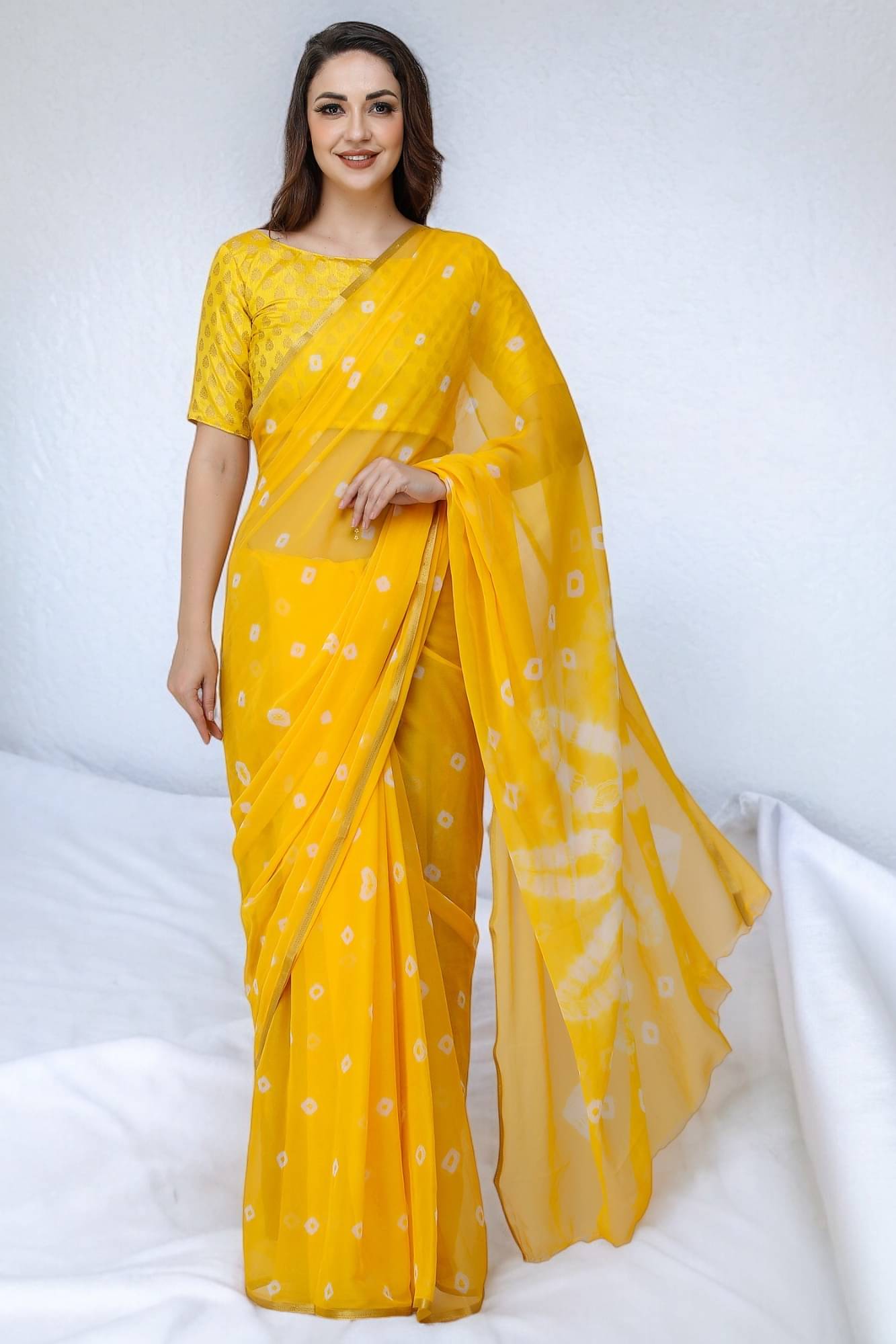 VIOUR Chiffon Dyed Saree With Unstitched Blouse Piece ( Yellow ) VIOUR Chiffon Dyed Saree With Unstitched Blouse Piece ( Yellow )