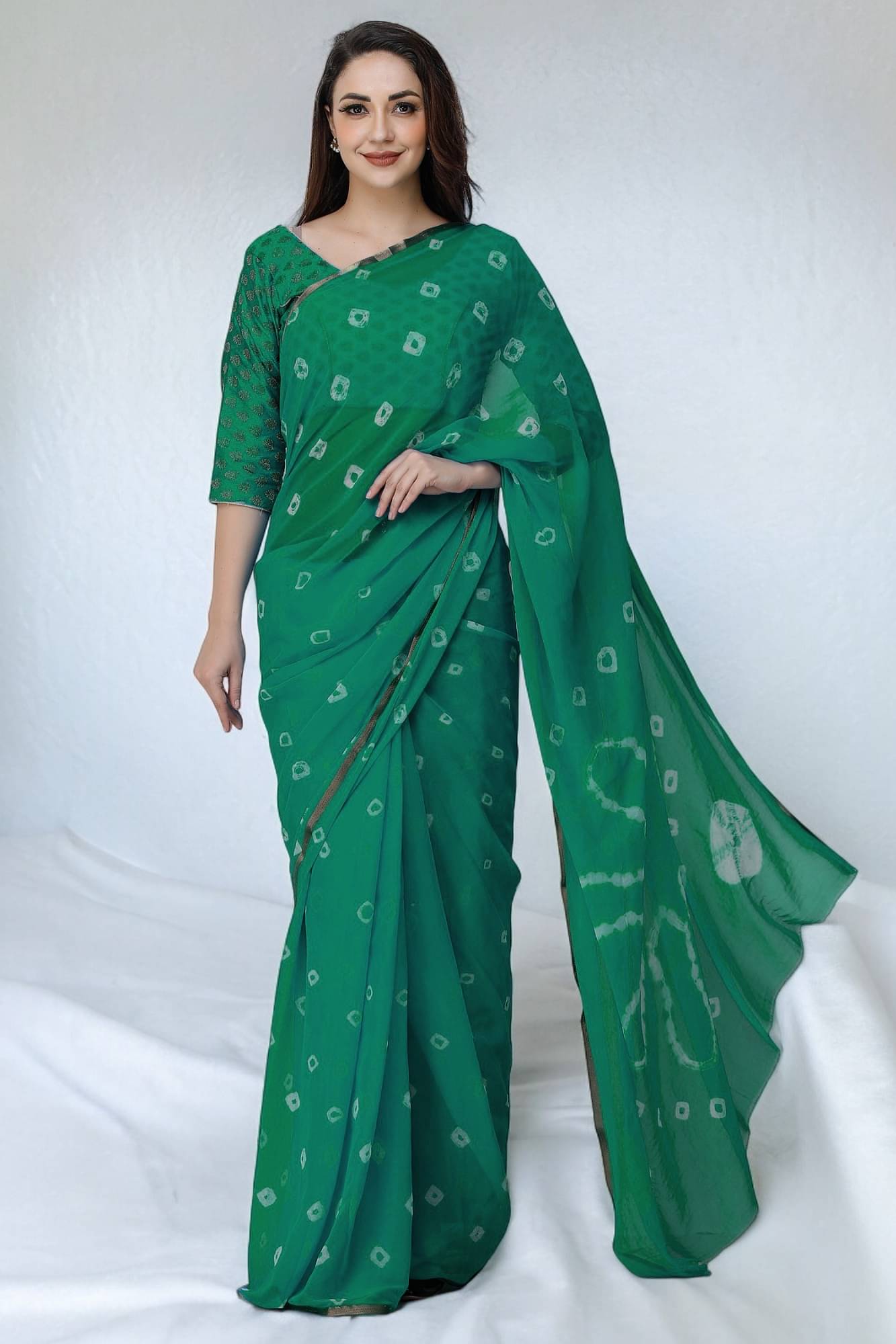 VIOUR Chiffon Dyed Saree With Unstitched Blouse Piece ( Rama ) VIOUR Chiffon Dyed Saree With Unstitched Blouse Piece ( Rama )