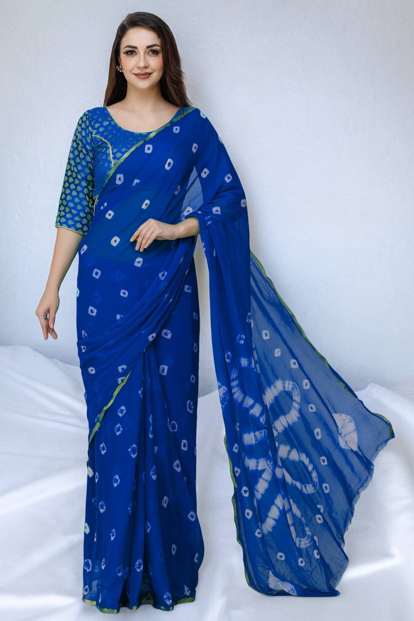 VIOUR Chiffon Dyed Saree With Unstitched Blouse Piece ( Blue ) VIOUR Chiffon Dyed Saree With Unstitched Blouse Piece ( Blue )