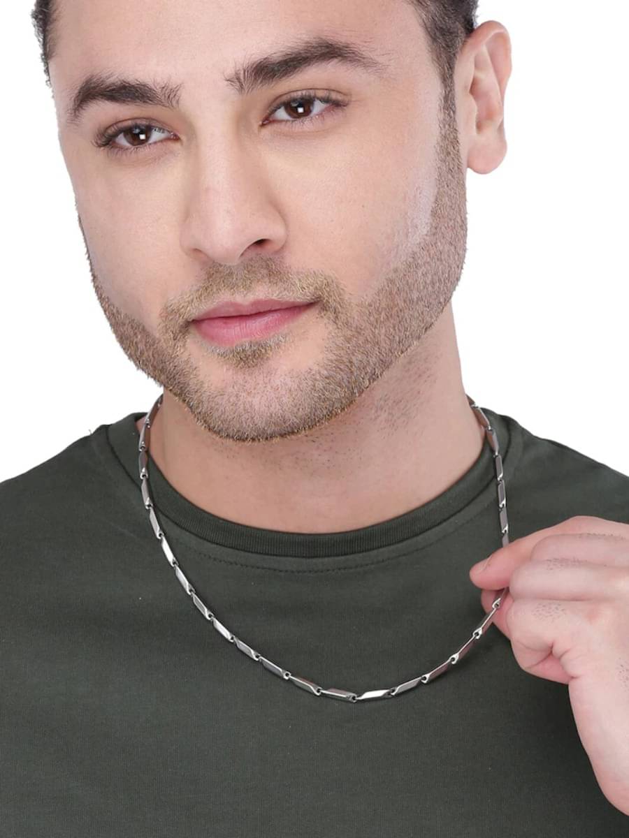 WTM Rhodium Plated Chain ( Set of 1 ) WTM Rhodium Plated Chain ( Set of 1 )