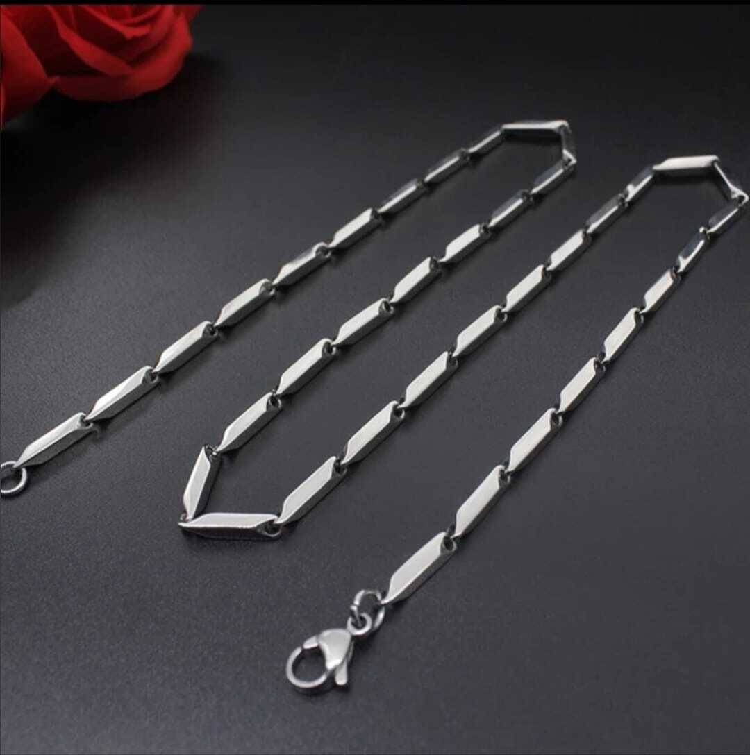 WTM Rhodium Plated Chain ( Set of 1 ) WTM Rhodium Plated Chain ( Set of 1 )