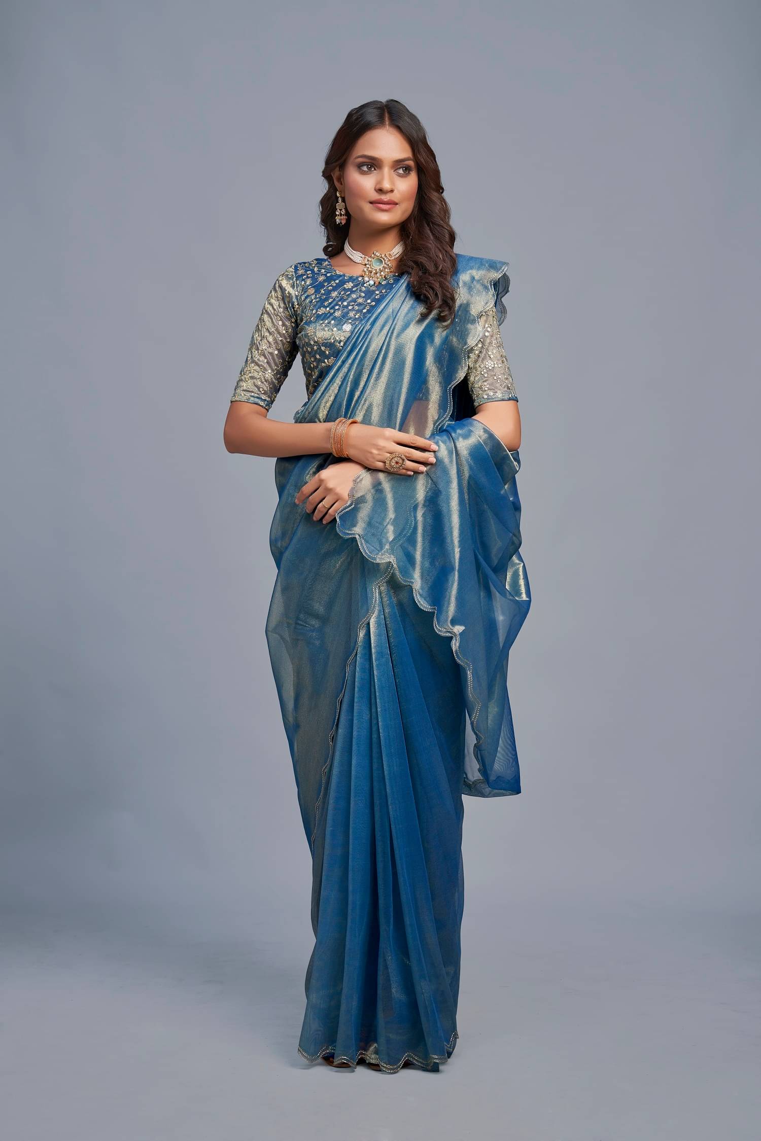 Apnisha Organza Solid Saree With Unstitched Blouse Piece ( Teal ) Apnisha Organza Solid Saree With Unstitched Blouse Piece ( Teal )