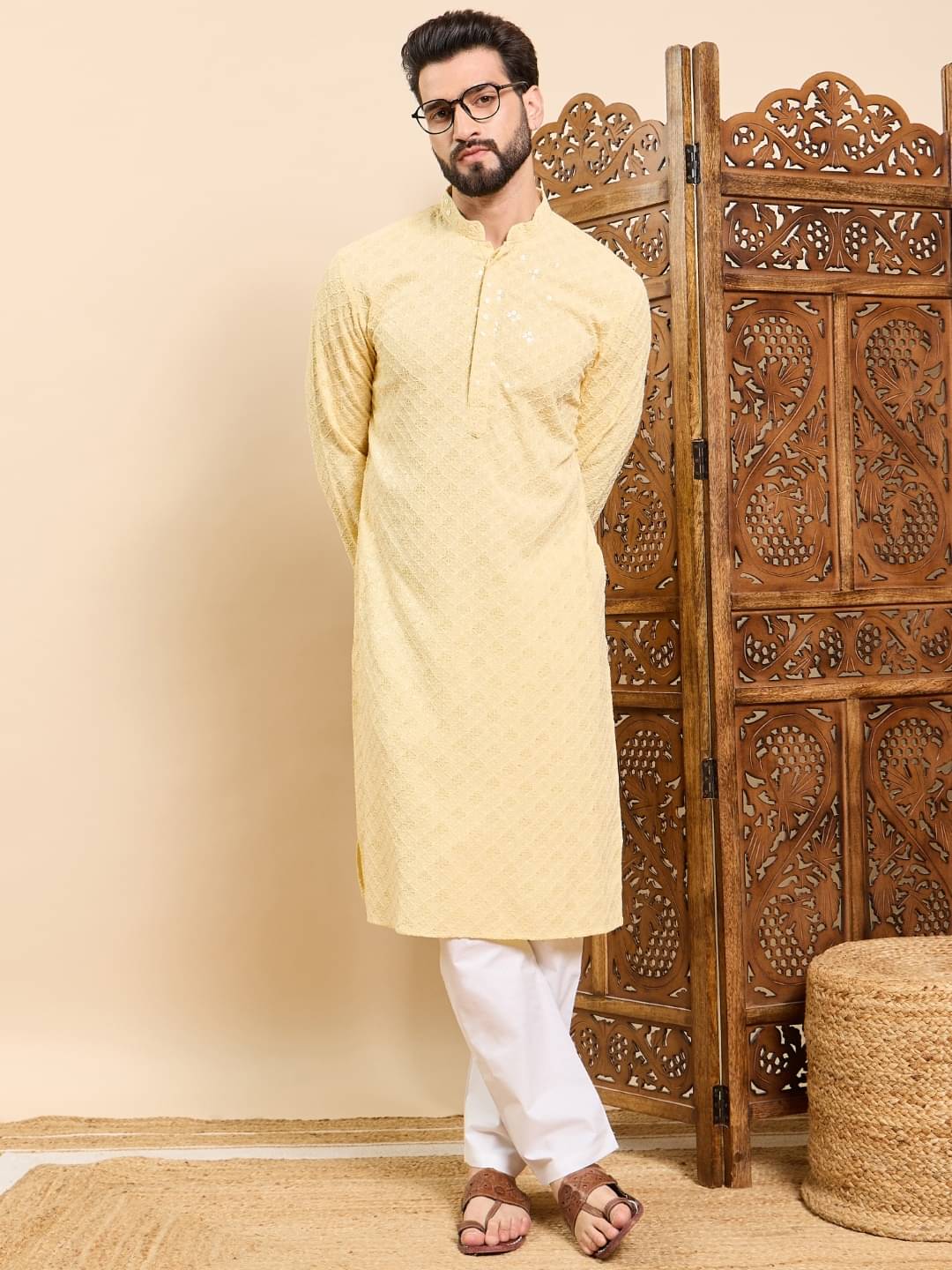 Ethnic Bay Yellow Viscose Men's Regular Kurta ( Pack of 1 )     			Ethnic Bay Yellow Viscose Men's Regular Kurta ( Pack of 1 )