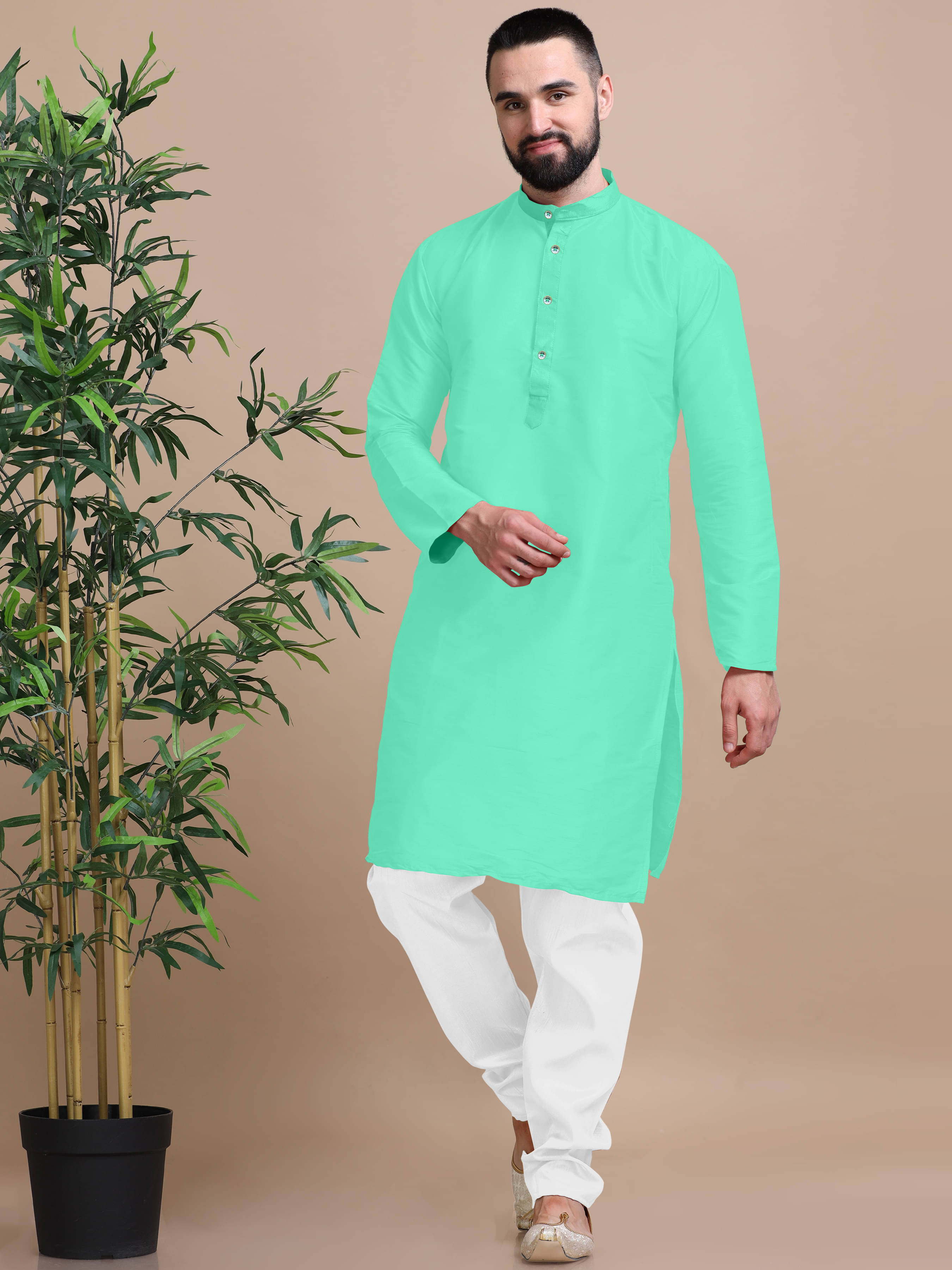 Fashionfricks Sea Green Cotton Blend Men's Regular Kurta ( Pack of 1 ) Fashionfricks Sea Green Cotton Blend Men's Regular Kurta ( Pack of 1 )