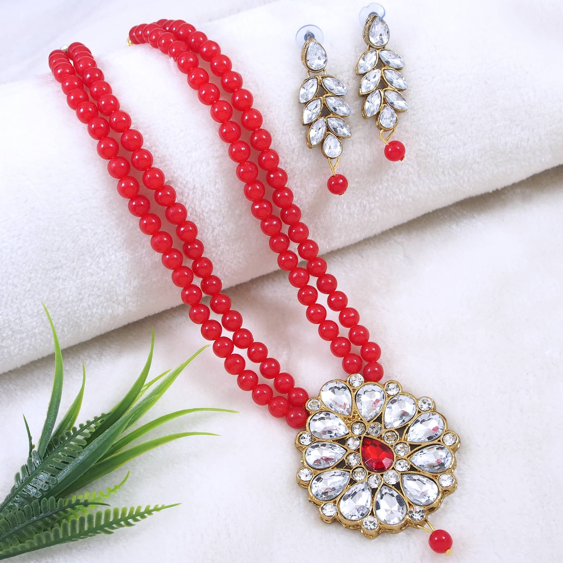 Padmavati Bangles Red Pendant set ( Pack of 1 ) Padmavati Bangles Red Pendant set ( Pack of 1 )