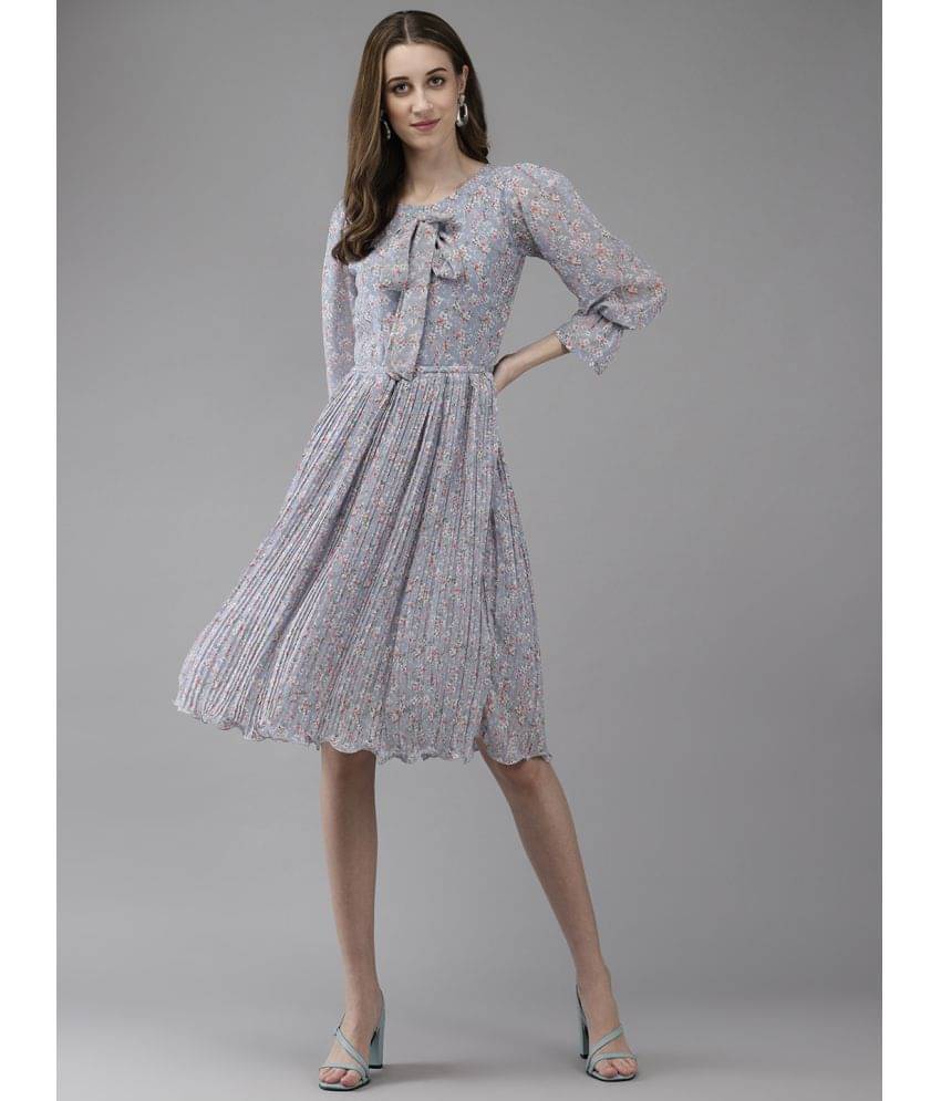     			Aarika Women Georgette Printed Fit & Flare Dress ( Grey )