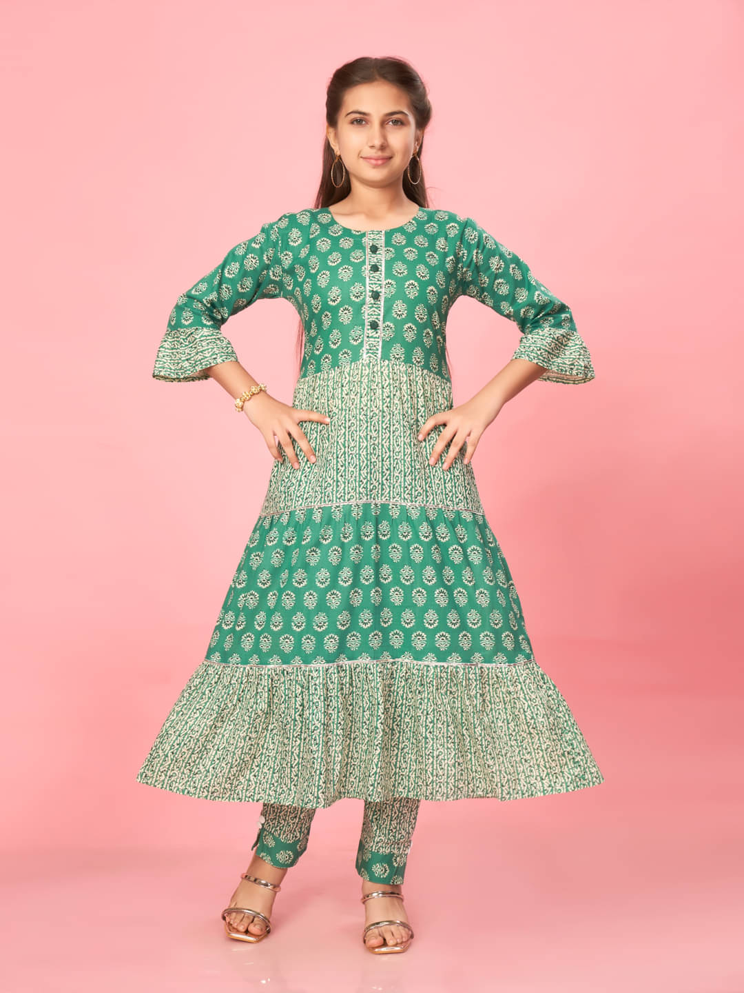     			Aarika Girls Cotton Kurti ( Pack of 1 , Green )