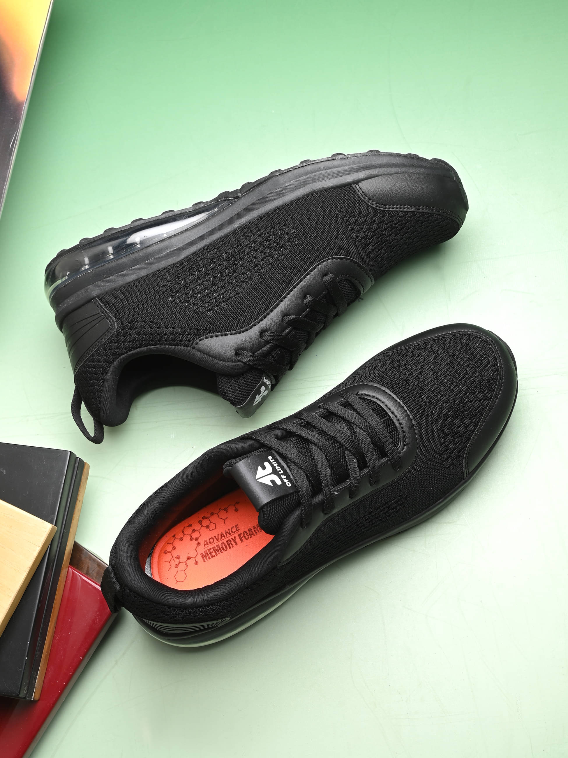 OFF LIMITS PHOENIX Black Men's Sports Running Shoes OFF LIMITS PHOENIX Black Men's Sports Running Shoes