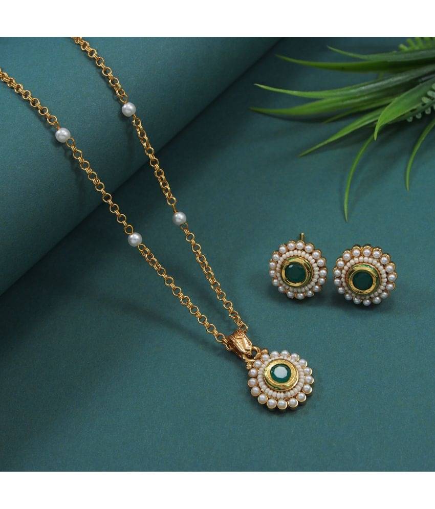     			Padmavati Bangles Green Pendant set ( Pack of 1 )