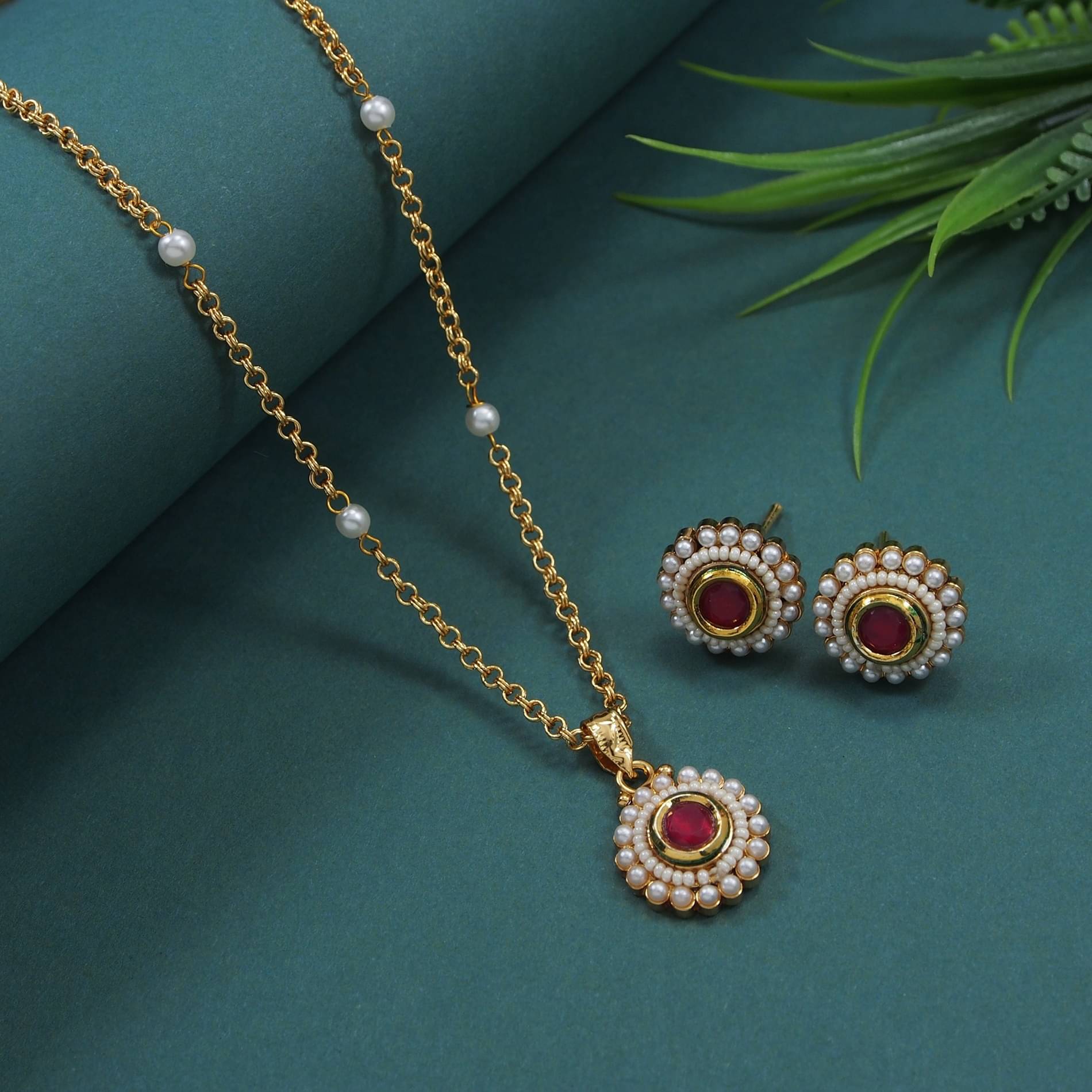 Padmavati Bangles Red Pendant set ( Pack of 1 ) Padmavati Bangles Red Pendant set ( Pack of 1 )