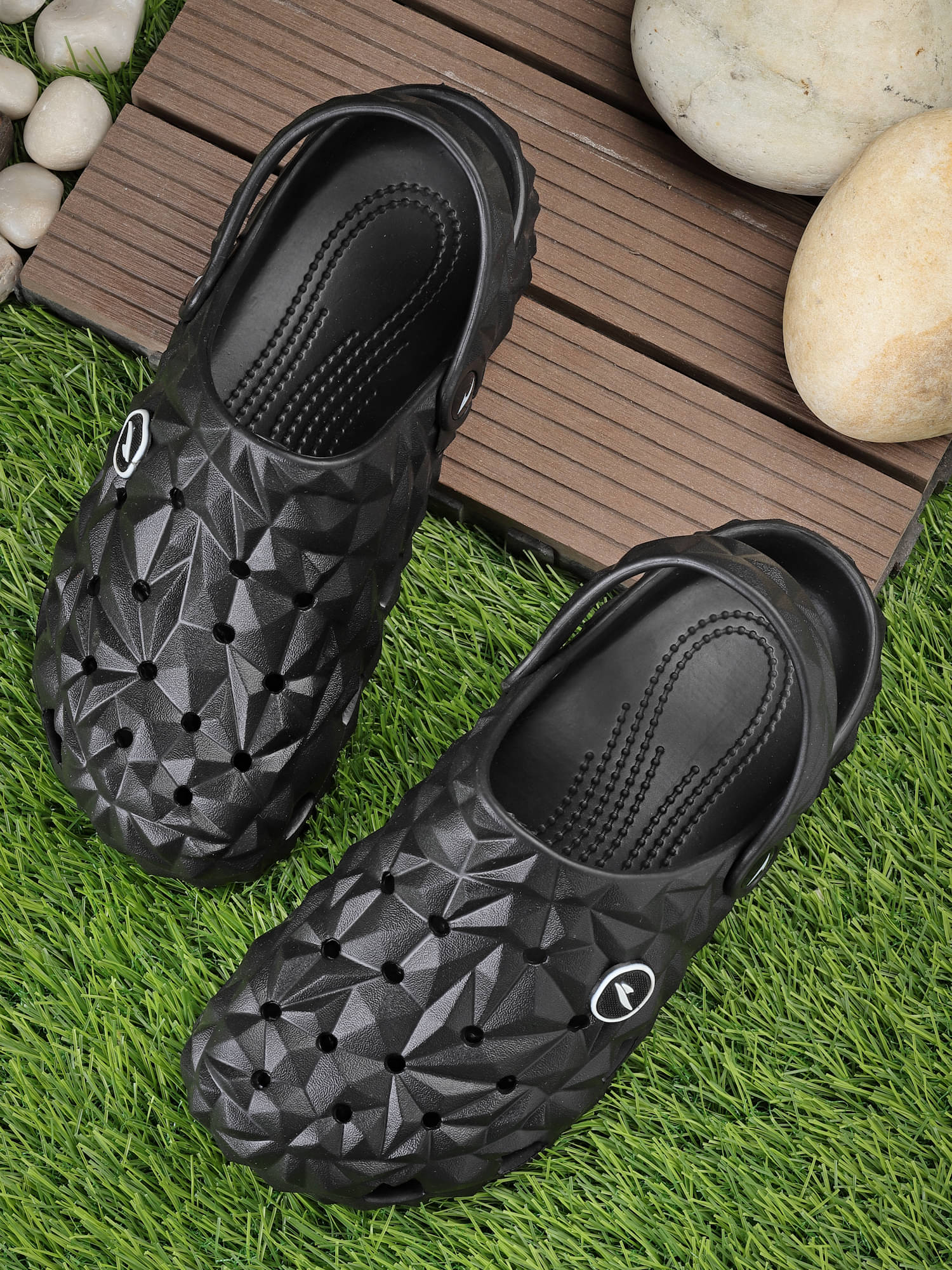     			ASIAN - Black Men's Clogs