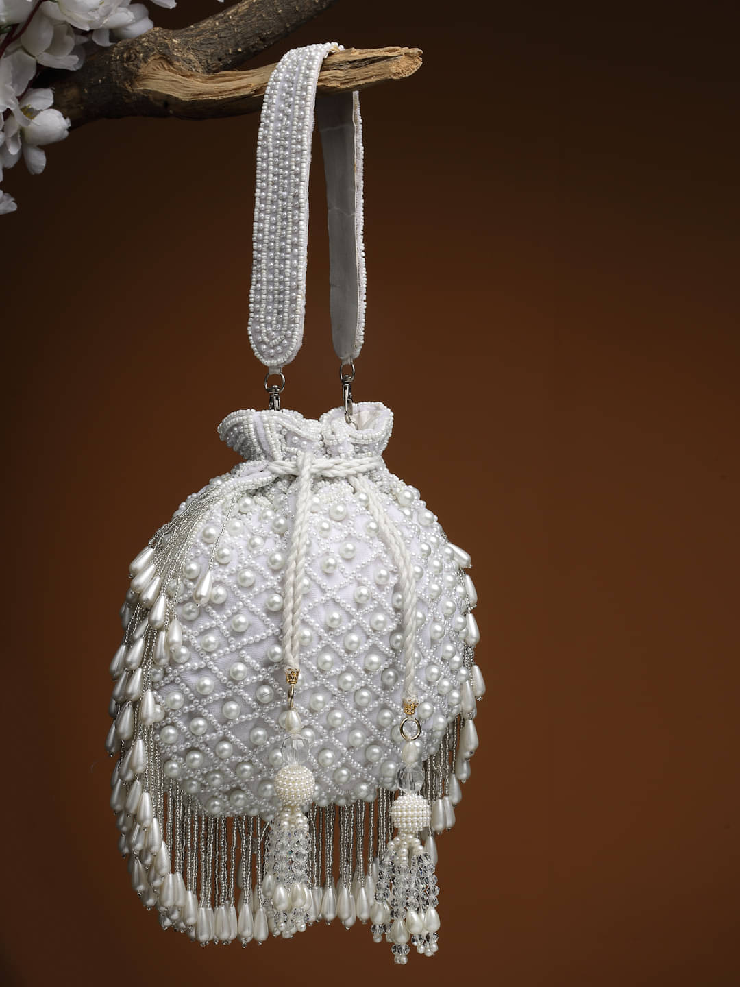     			Anekaant White Velvet Potli