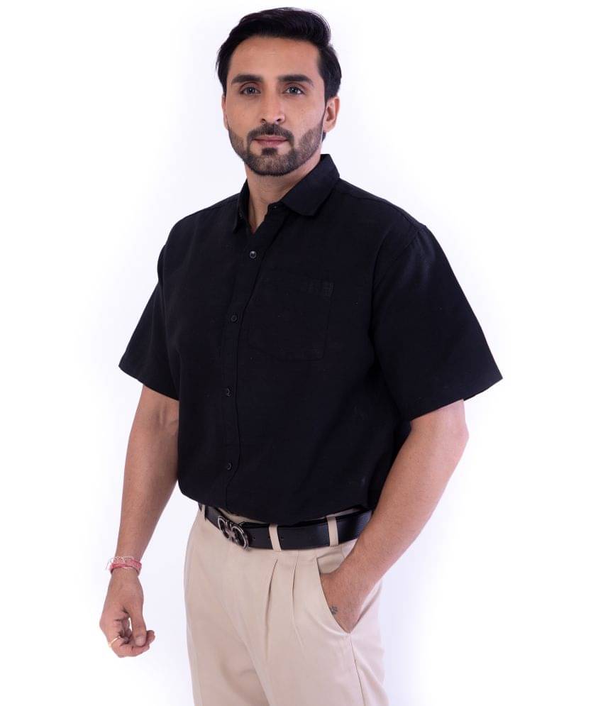 DESHBANDHU DBK Cotton Blend Regular Fit Half Sleeves Men's Formal Shirt - Black ( Pack of 1 ) DESHBANDHU DBK Cotton Blend Regular Fit Half Sleeves Men's Formal Shirt - Black ( Pack of 1 )