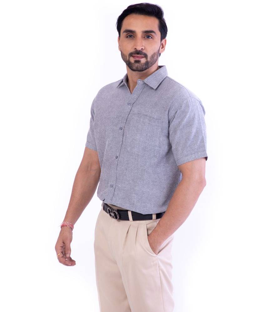 DESHBANDHU DBK Cotton Blend Regular Fit Half Sleeves Men's Formal Shirt - Grey ( Pack of 1 ) DESHBANDHU DBK Cotton Blend Regular Fit Half Sleeves Men's Formal Shirt - Grey ( Pack of 1 )
