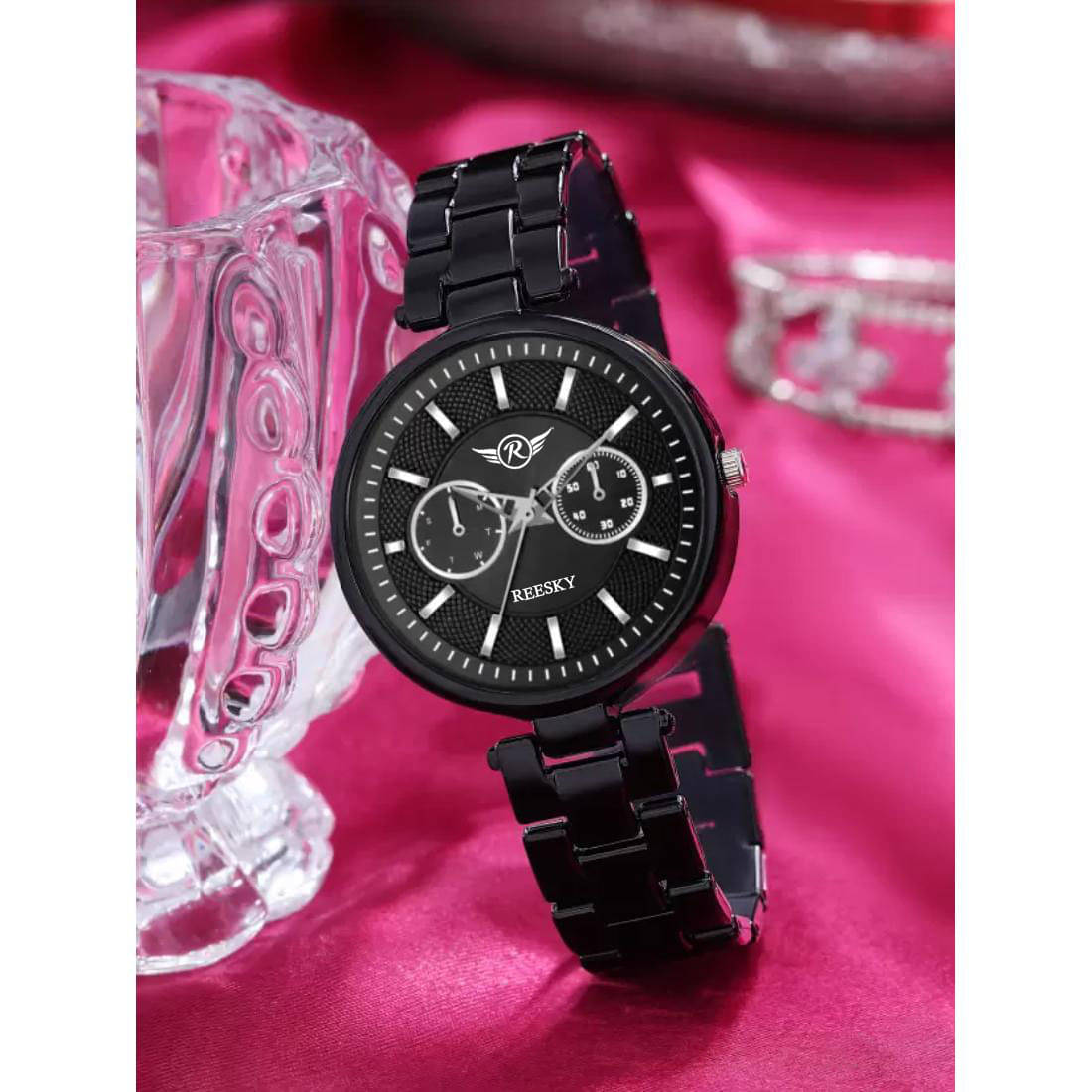     			REESKY Black Metal Analog Womens Watch