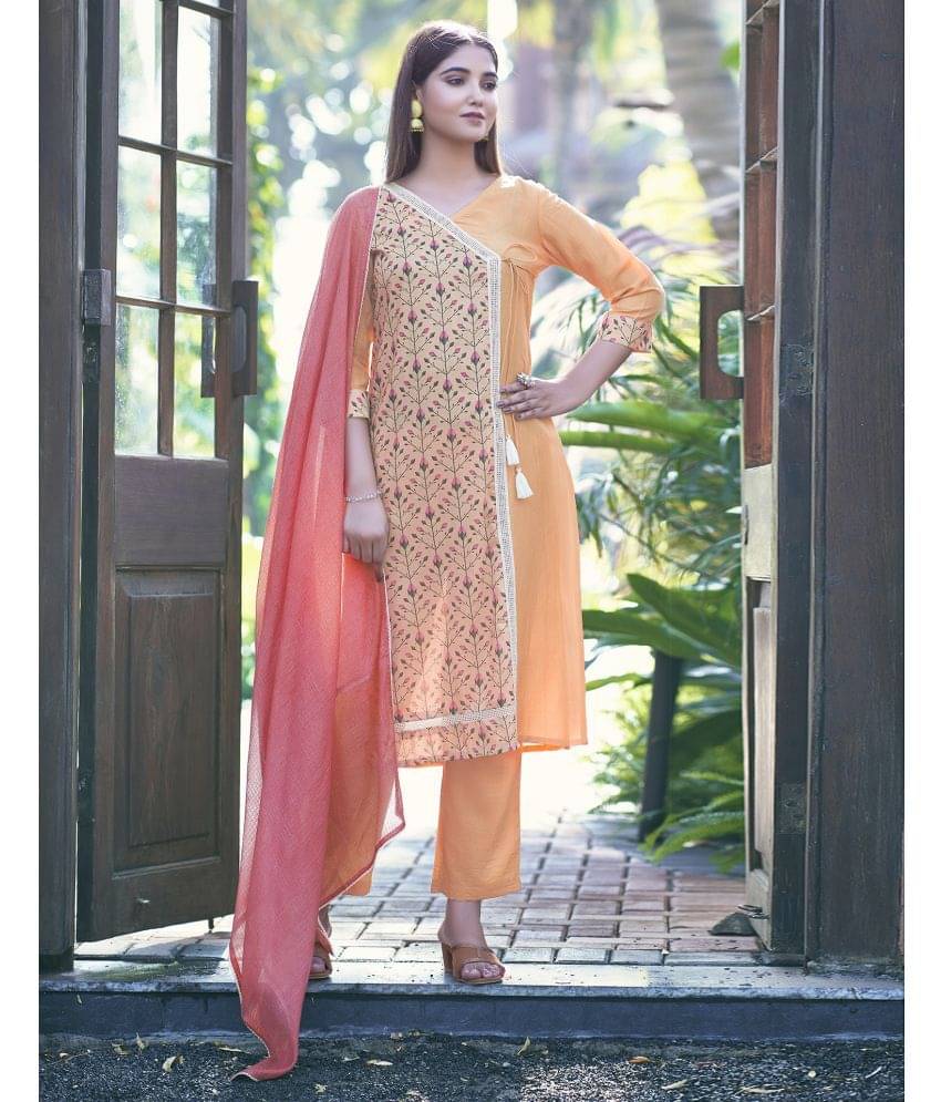 Skylee Chiffon Printed Kurti With Pants Women's Stitched Salwar Suit - Peach ( Pack of 1 ) Skylee Chiffon Printed Kurti With Pants Women's Stitched Salwar Suit - Peach ( Pack of 1 )
