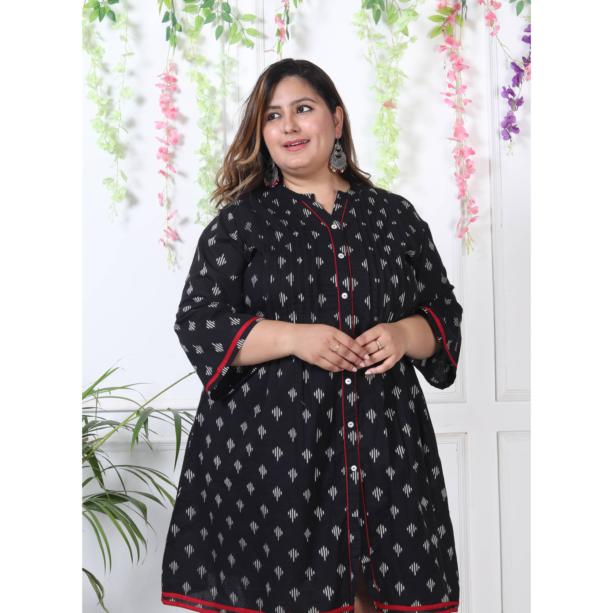     			Swasti Women's Cotton Tunic ( Black )