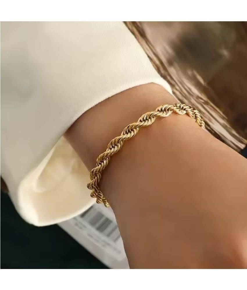     			Thrillz Gold Bracelet ( Pack of 1 )