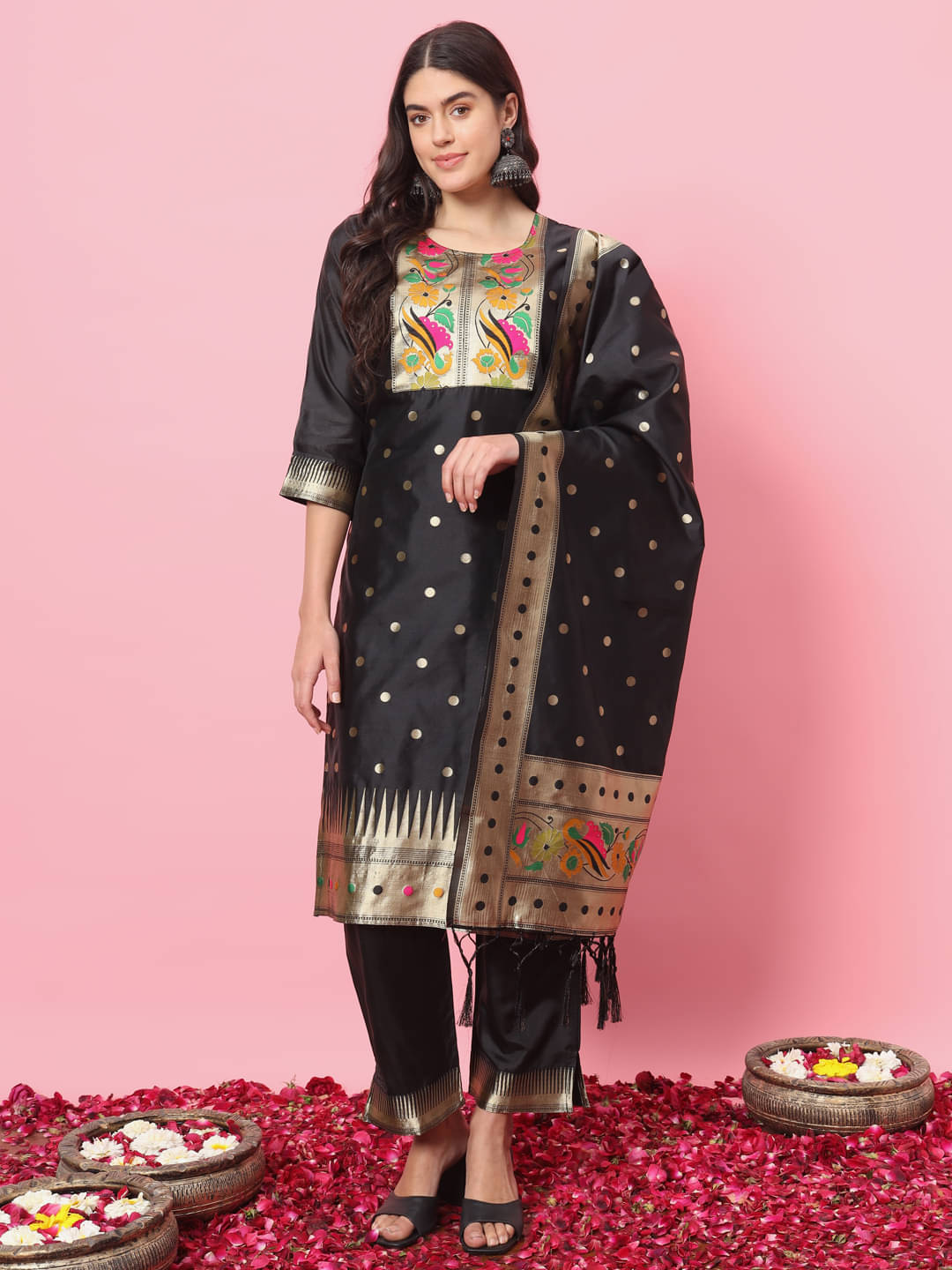 VredeVogel Cotton Blend Printed Kurti With Pants Women's Stitched Salwar Suit - Black ( Pack of 1 ) VredeVogel Cotton Blend Printed Kurti With Pants Women's Stitched Salwar Suit - Black ( Pack of 1 )