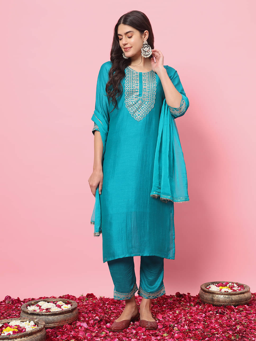     			VredeVogel Silk Blend Embroidered Kurti With Pants Women's Stitched Salwar Suit - Green ( Pack of 1 )