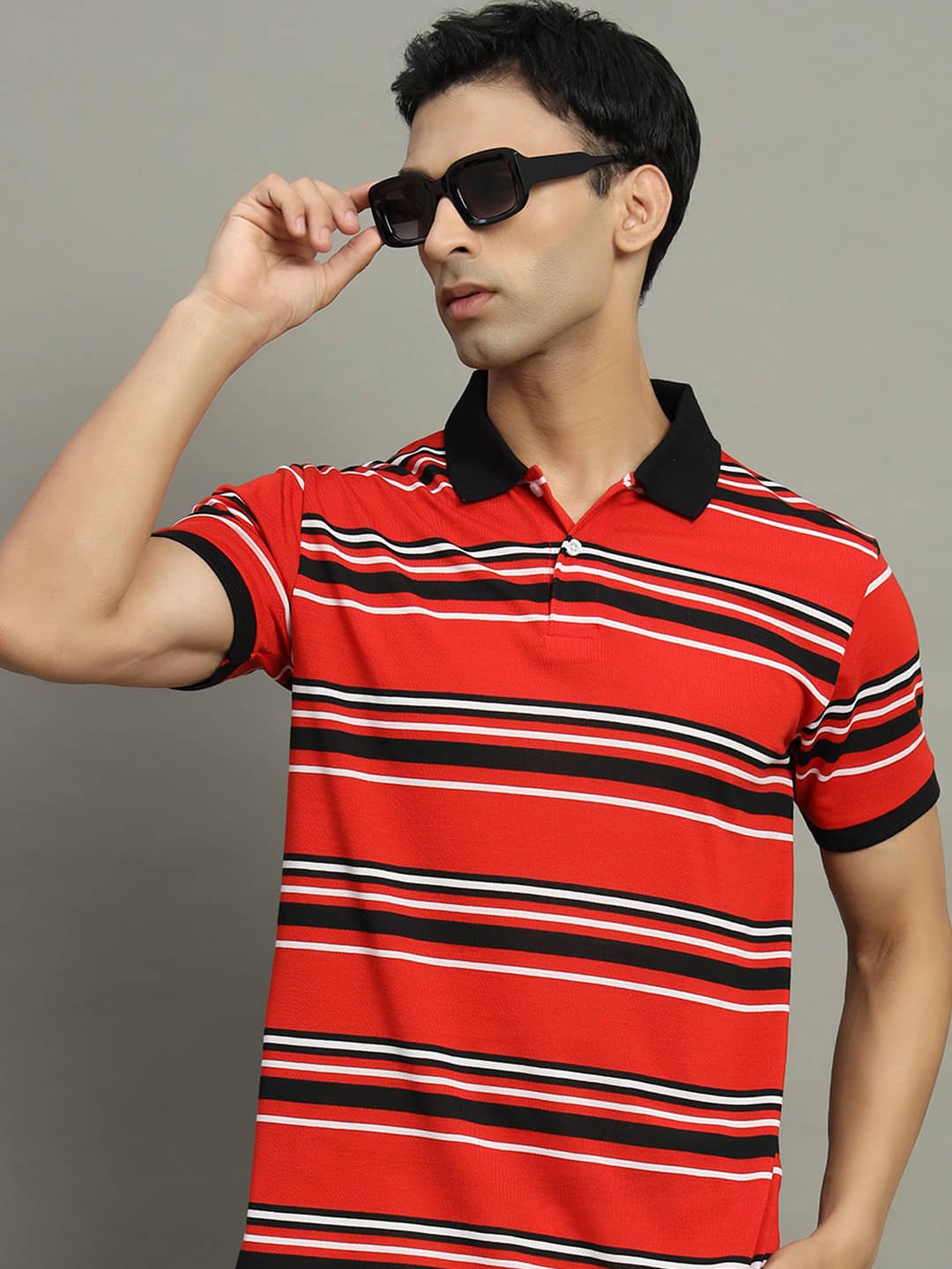 GET GOLF Pack of 1 Cotton Blend Regular Fit Striped Half Sleeves Men's Polo T Shirt ( Red )     			GET GOLF Pack of 1 Cotton Blend Regular Fit Striped Half Sleeves Men's Polo T Shirt ( Red )