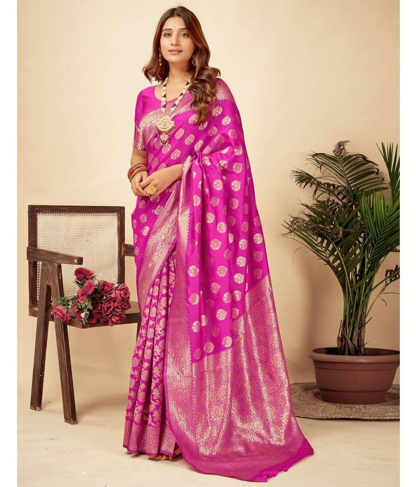 Samah Silk Blend Self Design Saree With Unstitched Blouse Piece ( Magenta ) Samah Silk Blend Self Design Saree With Unstitched Blouse Piece ( Magenta )