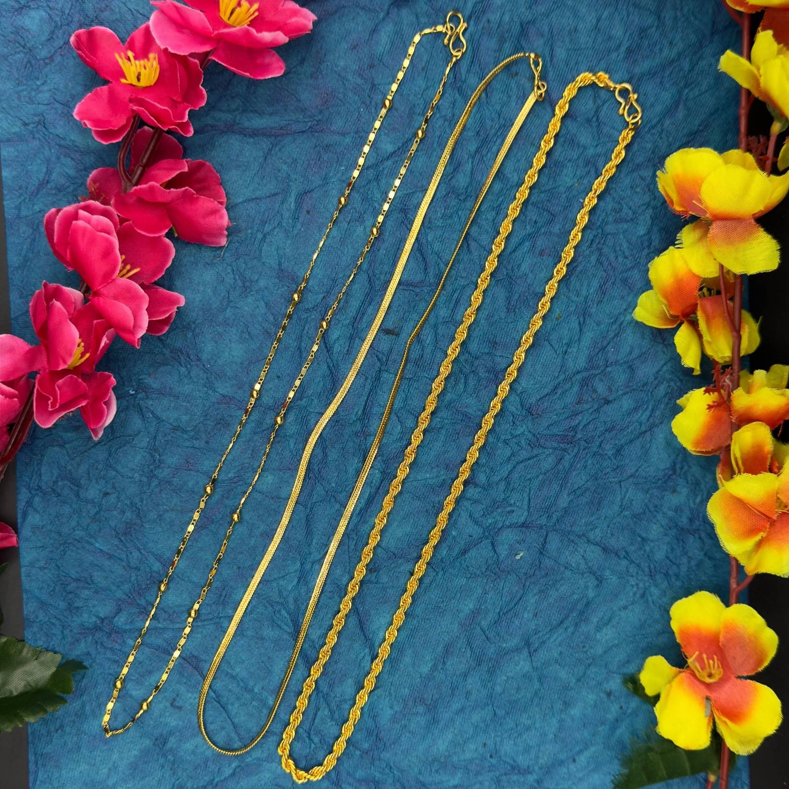 AKLINA Gold Plated Chain ( Set of 3 ) AKLINA Gold Plated Chain ( Set of 3 )