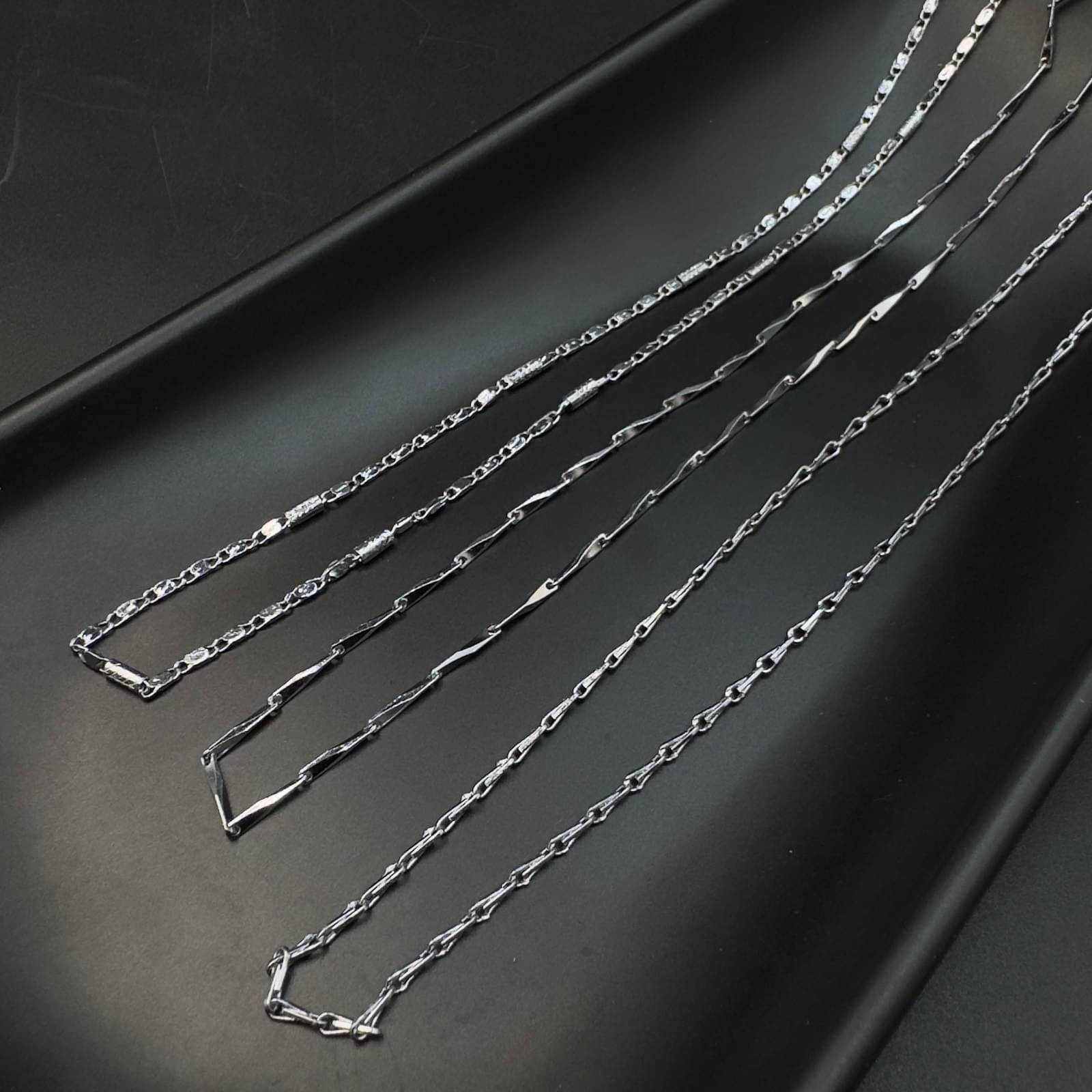     			AKLINA Silver Plated Chain ( Set of 3 )